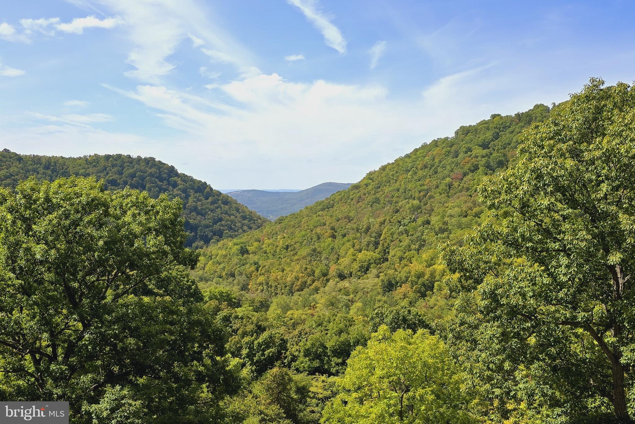 DEERFIELD HIGHLANDS - Residential