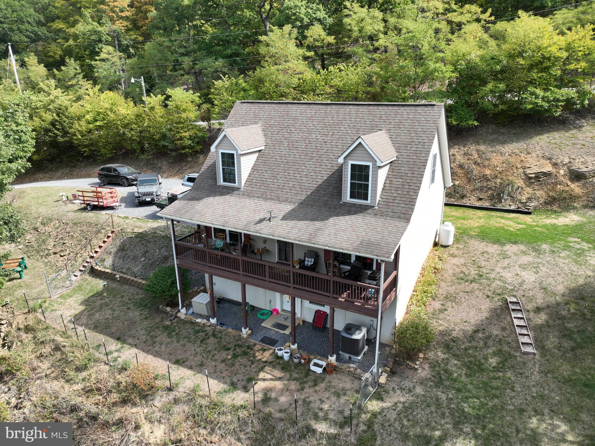 DEERFIELD HIGHLANDS - Residential