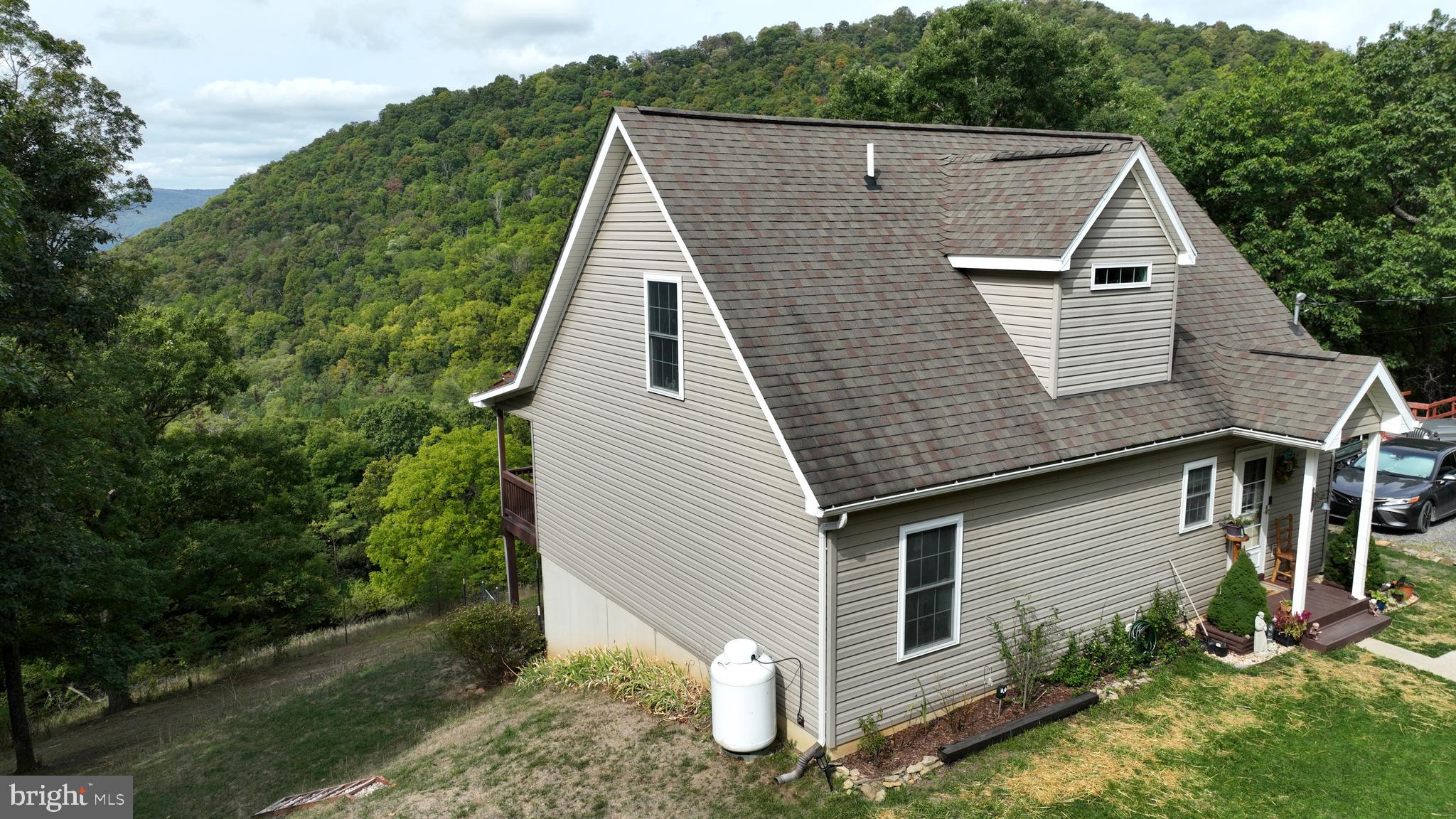 DEERFIELD HIGHLANDS - Residential