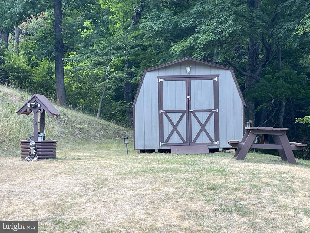 DEERFIELD HIGHLANDS - Residential