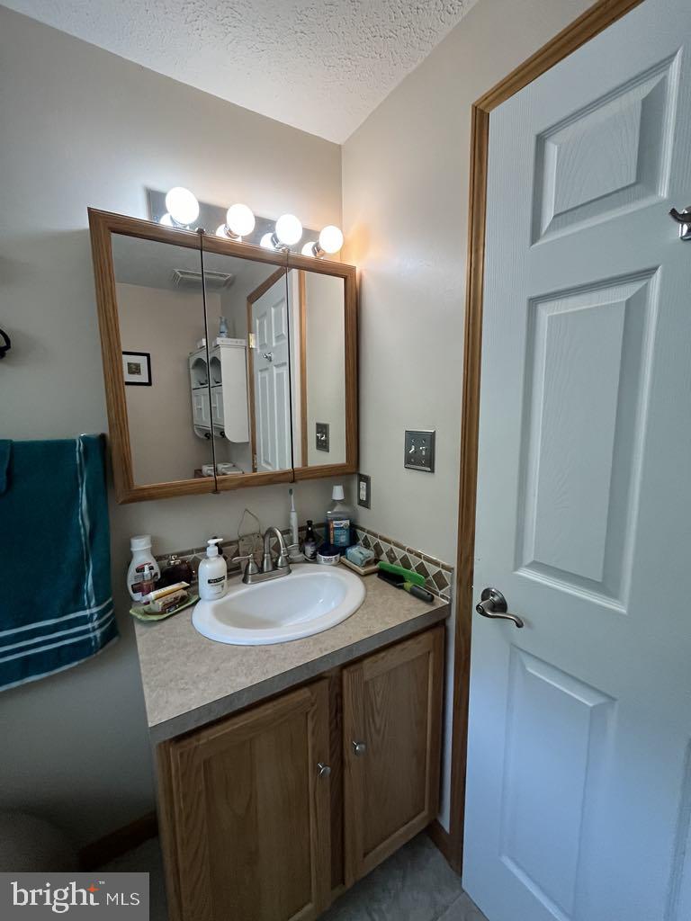 DEERFIELD HIGHLANDS - Residential