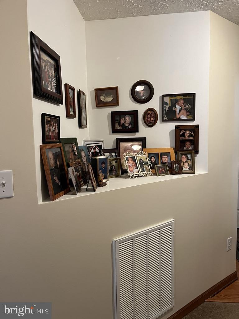 DEERFIELD HIGHLANDS - Residential