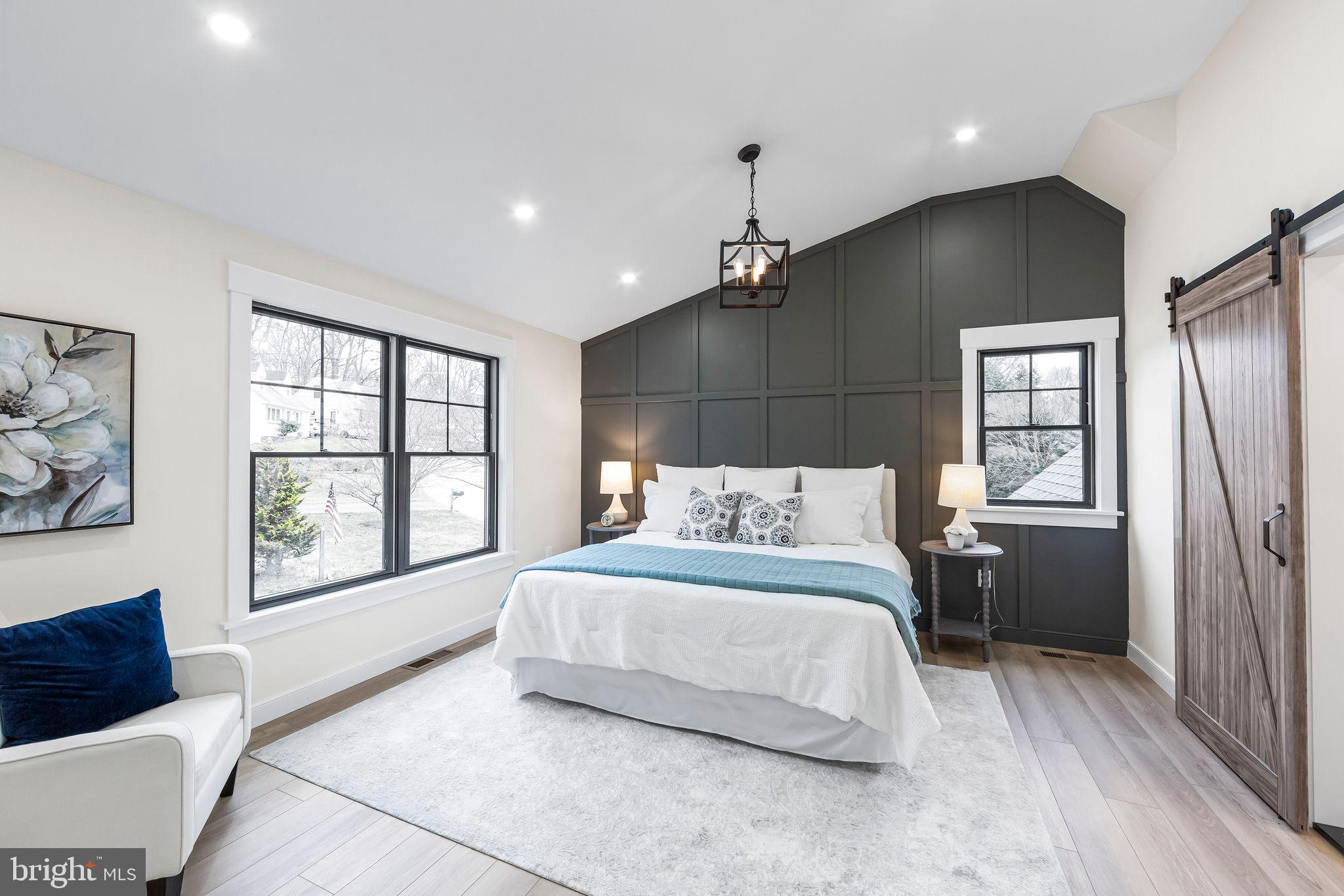 HILLSIDE - Residential