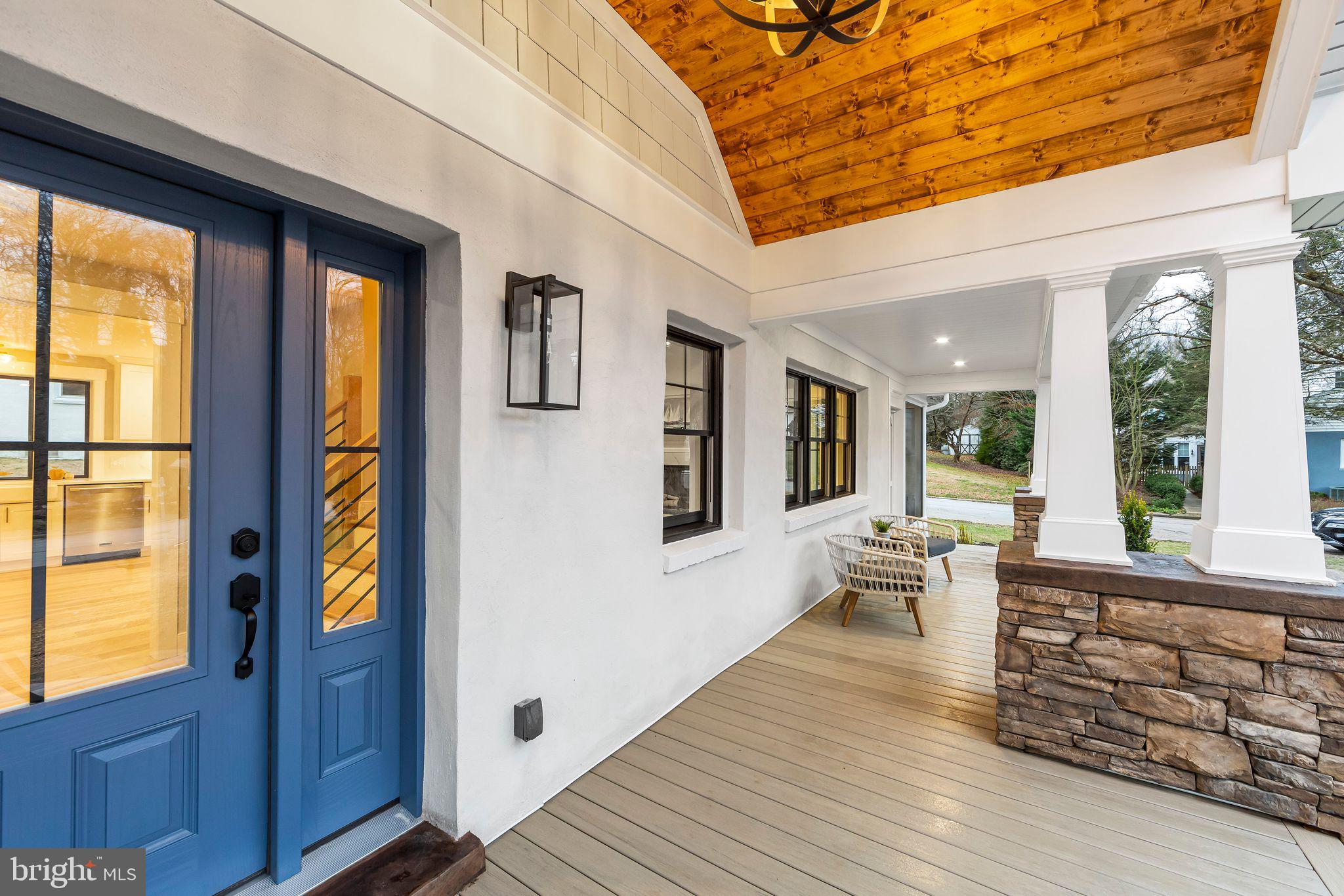 HILLSIDE - Residential