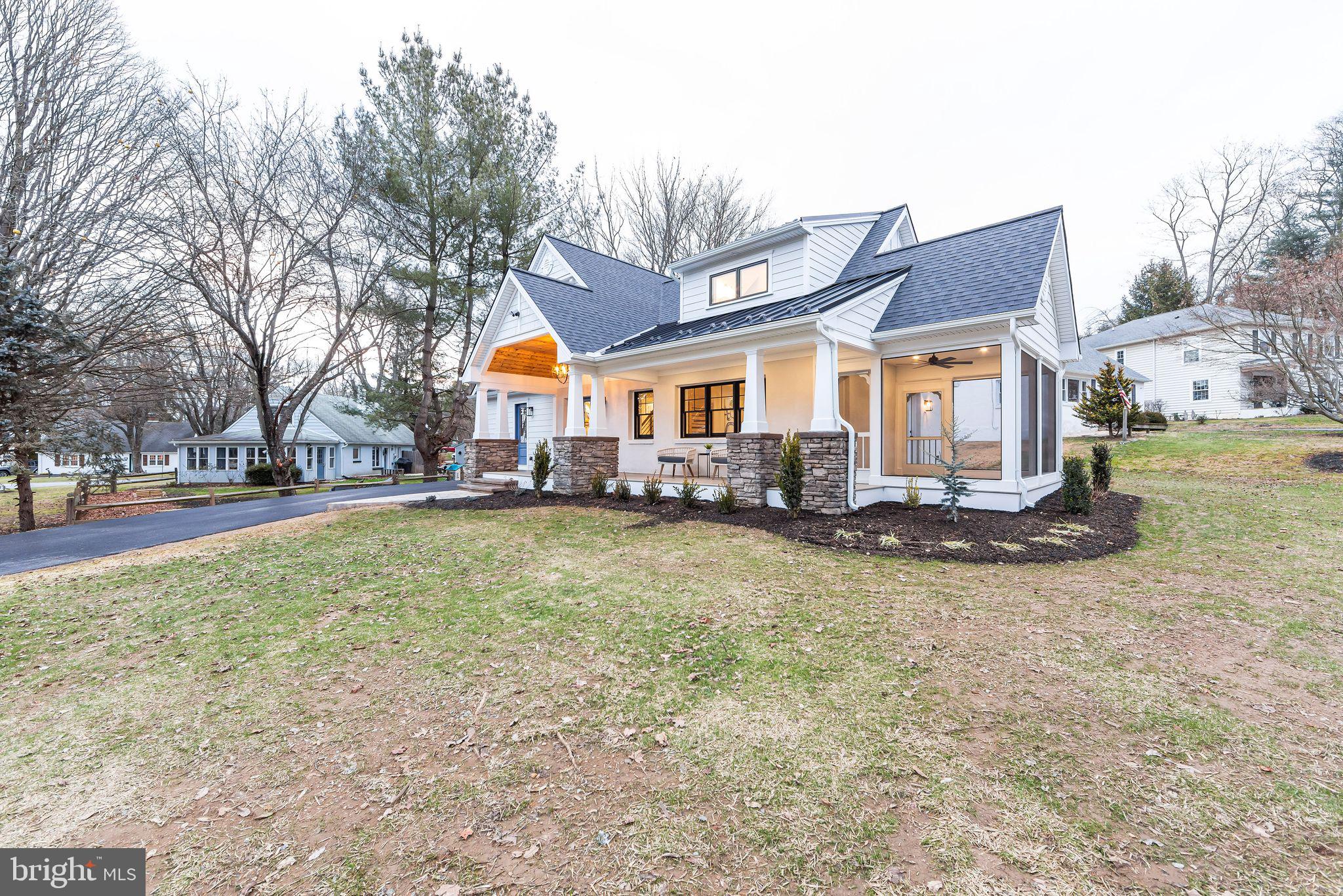 HILLSIDE - Residential