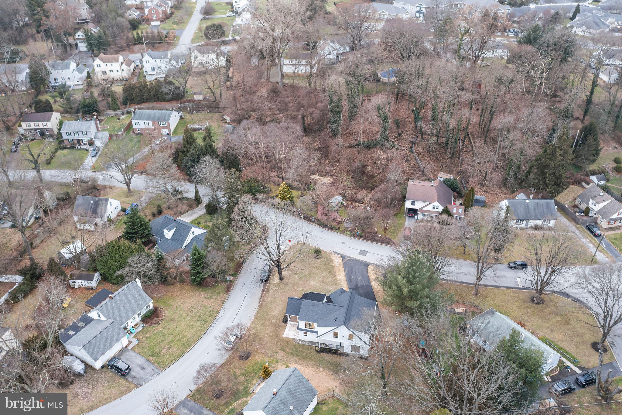 HILLSIDE - Residential