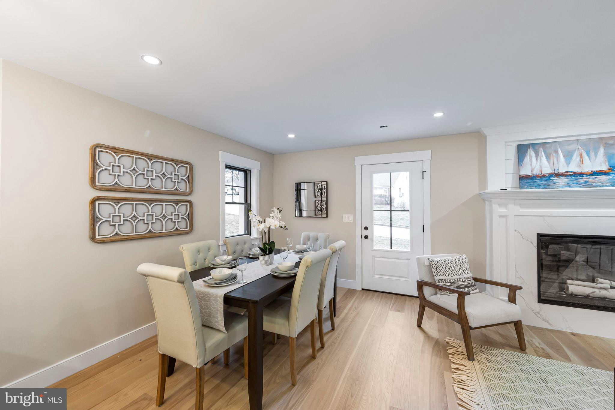 HILLSIDE - Residential