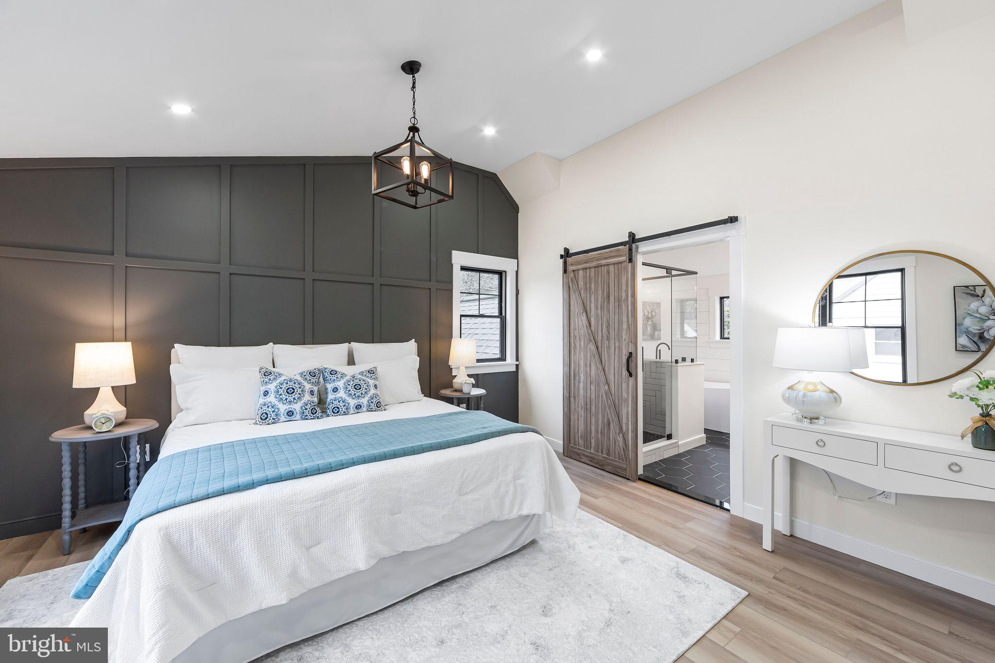 HILLSIDE - Residential