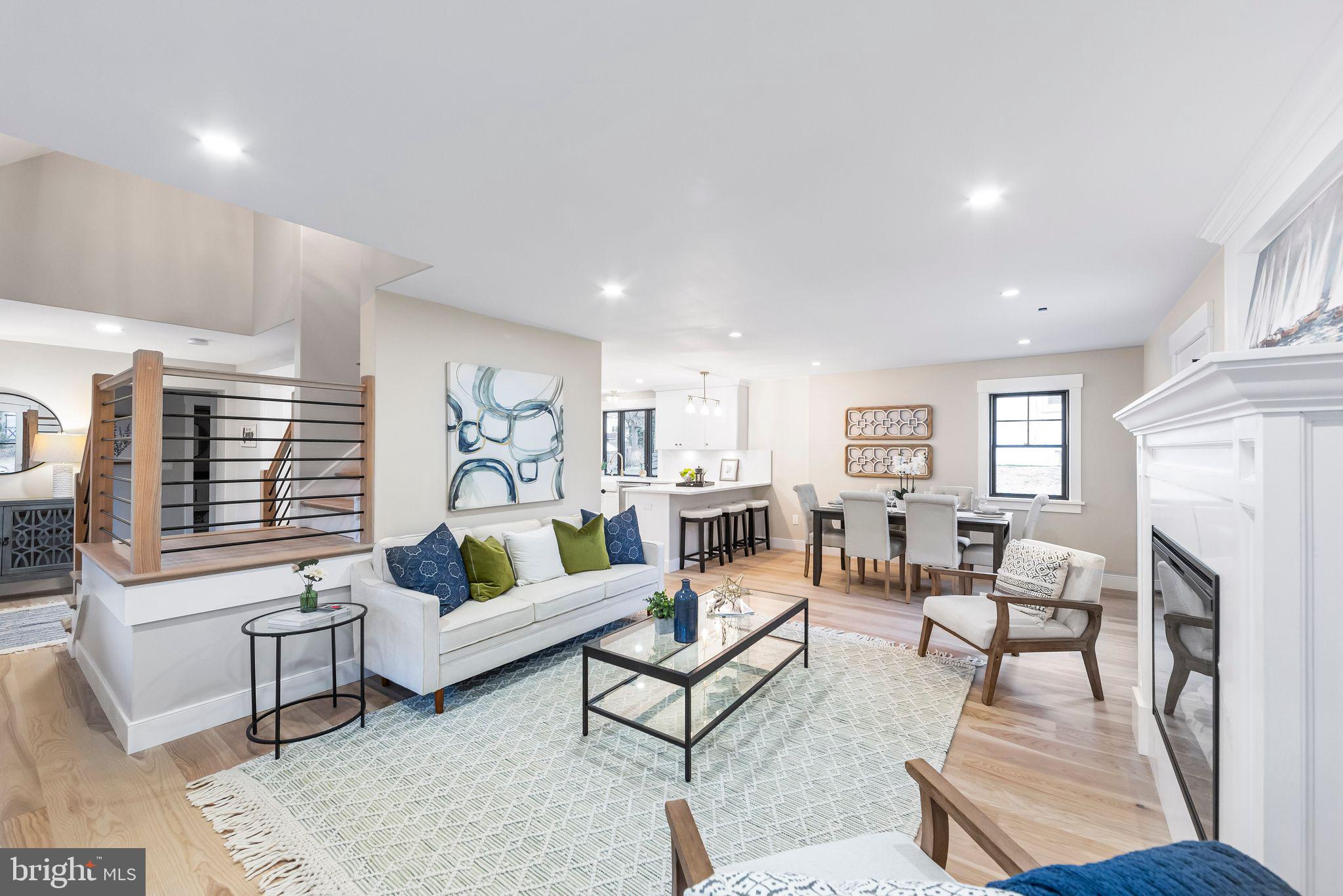 HILLSIDE - Residential