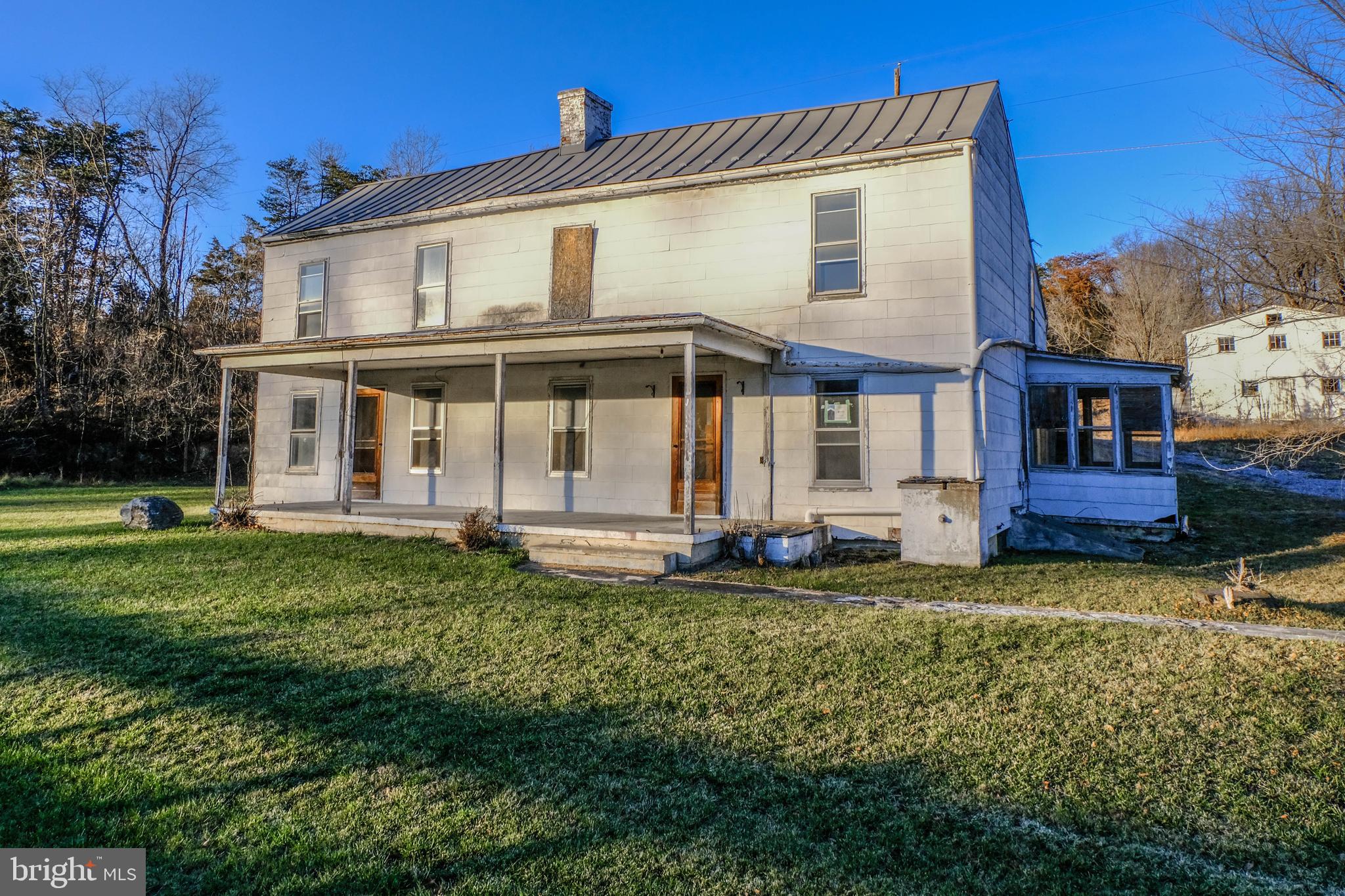 WINDY HILL - Residential