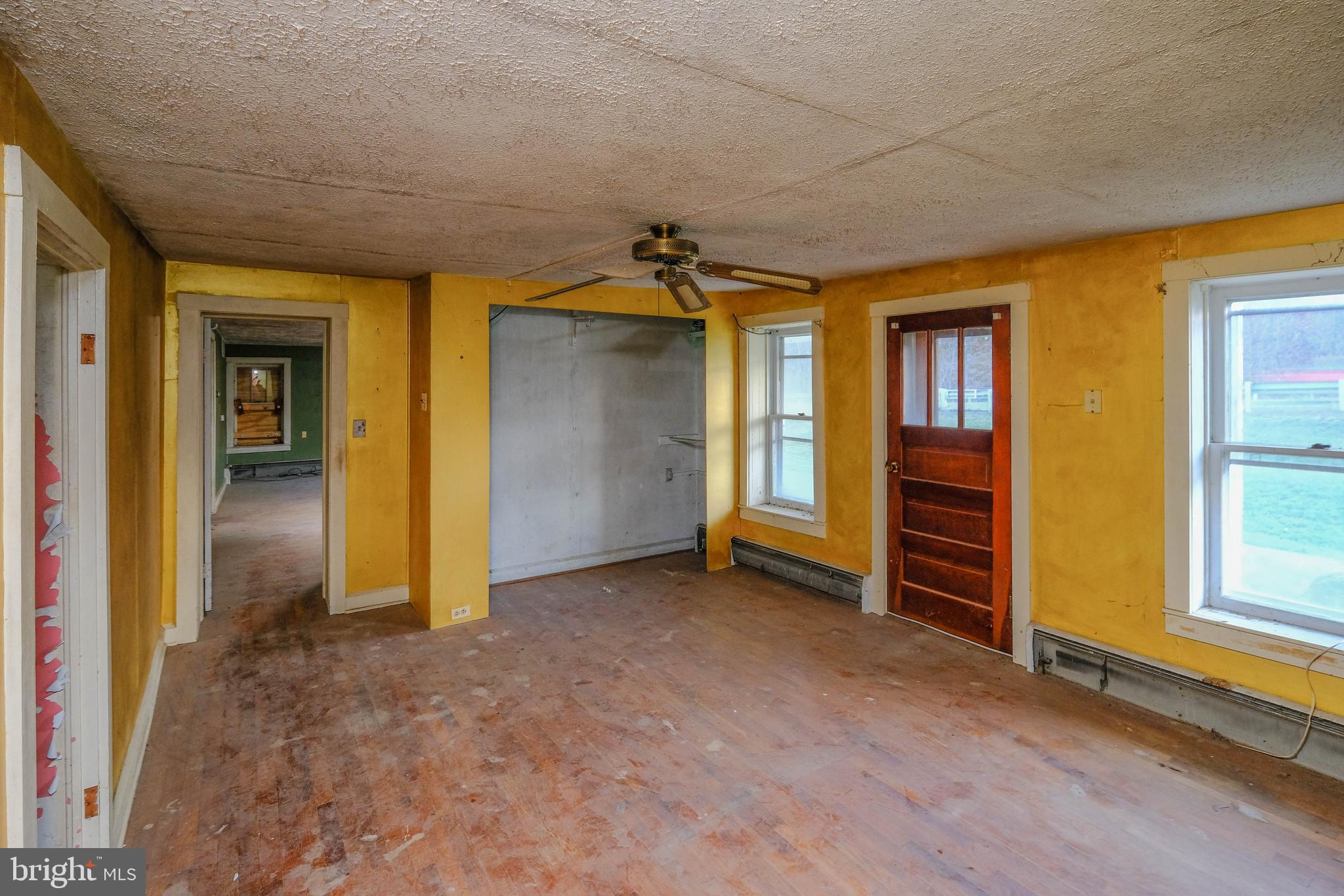 WINDY HILL - Residential