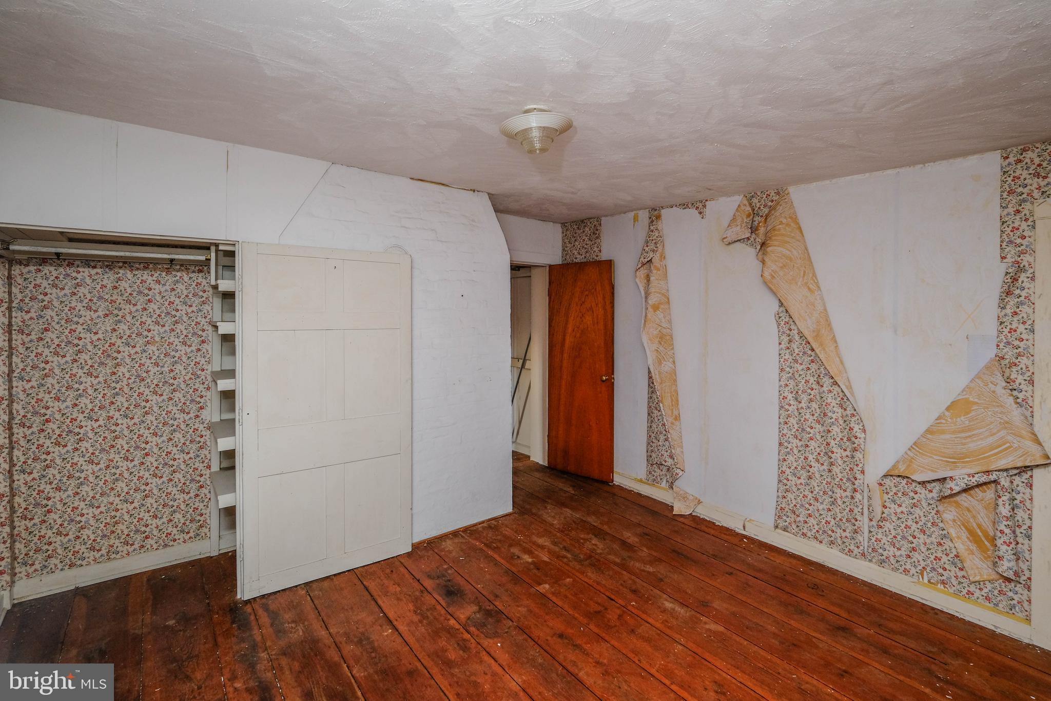 WINDY HILL - Residential