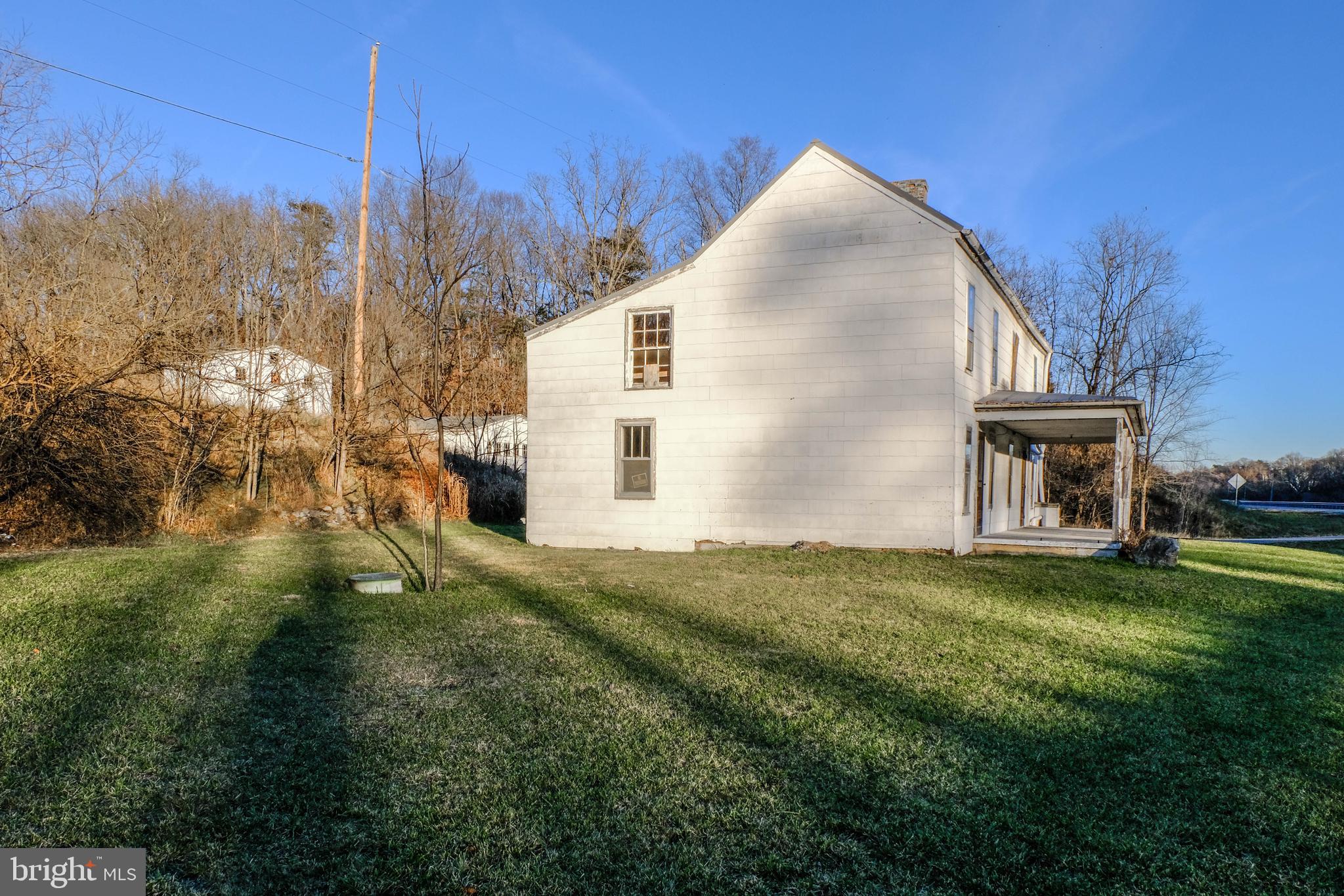 WINDY HILL - Residential