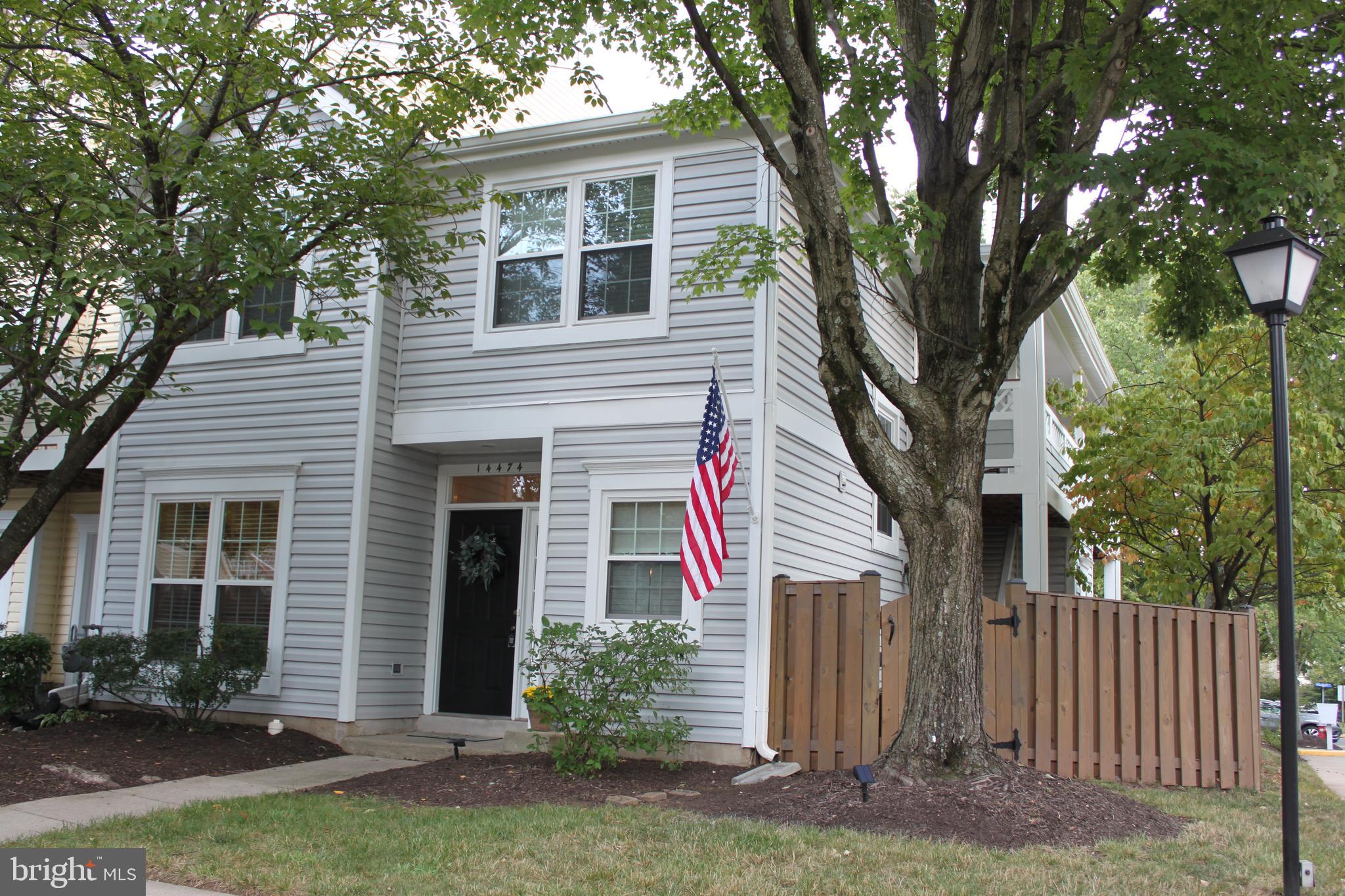 LIFESTYLE AT SULLY STATION - Residential