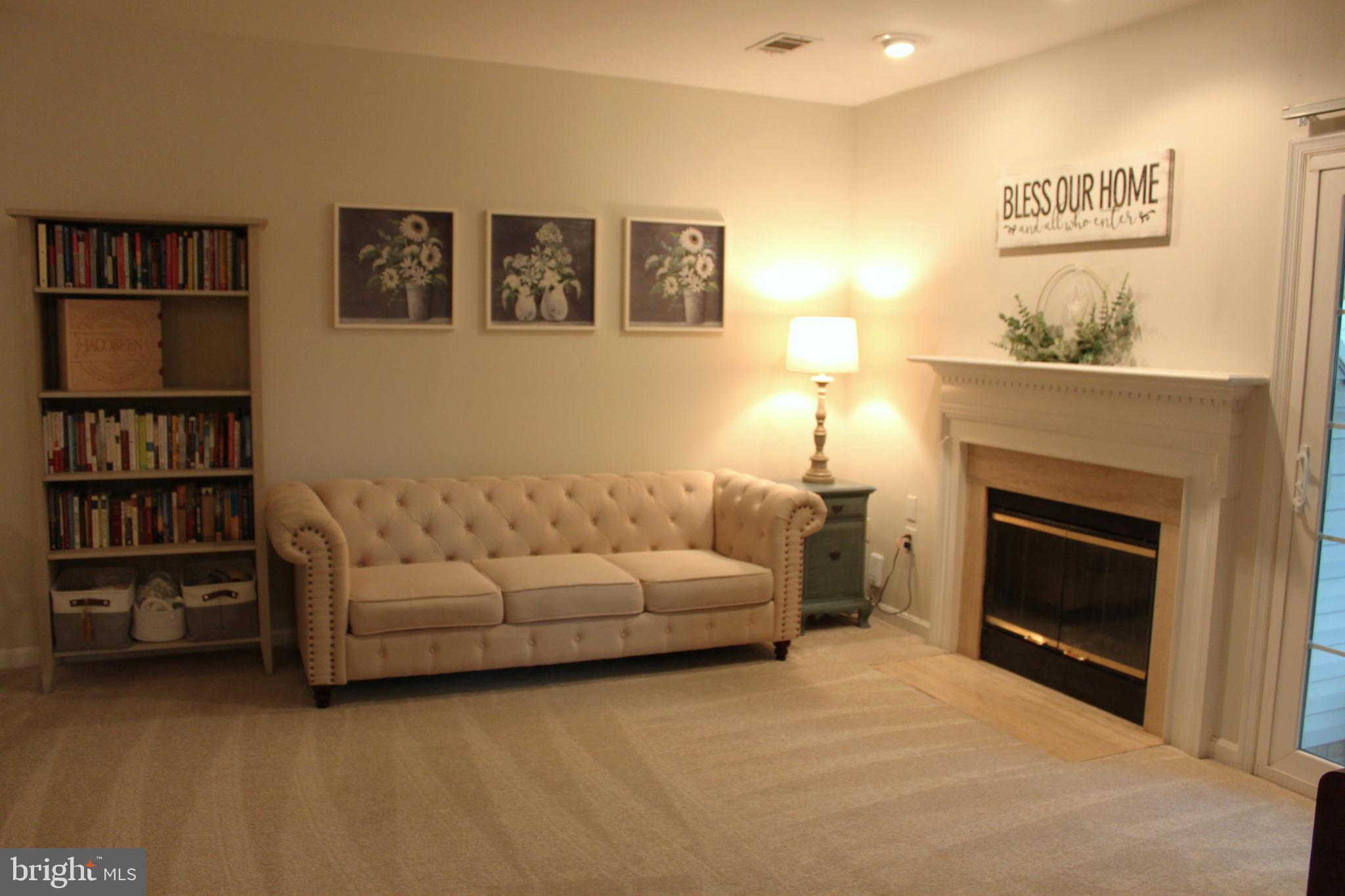 LIFESTYLE AT SULLY STATION - Residential