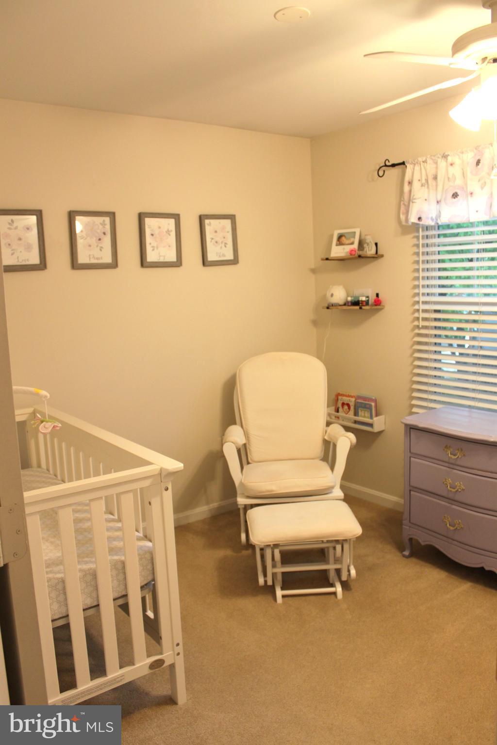 LIFESTYLE AT SULLY STATION - Residential