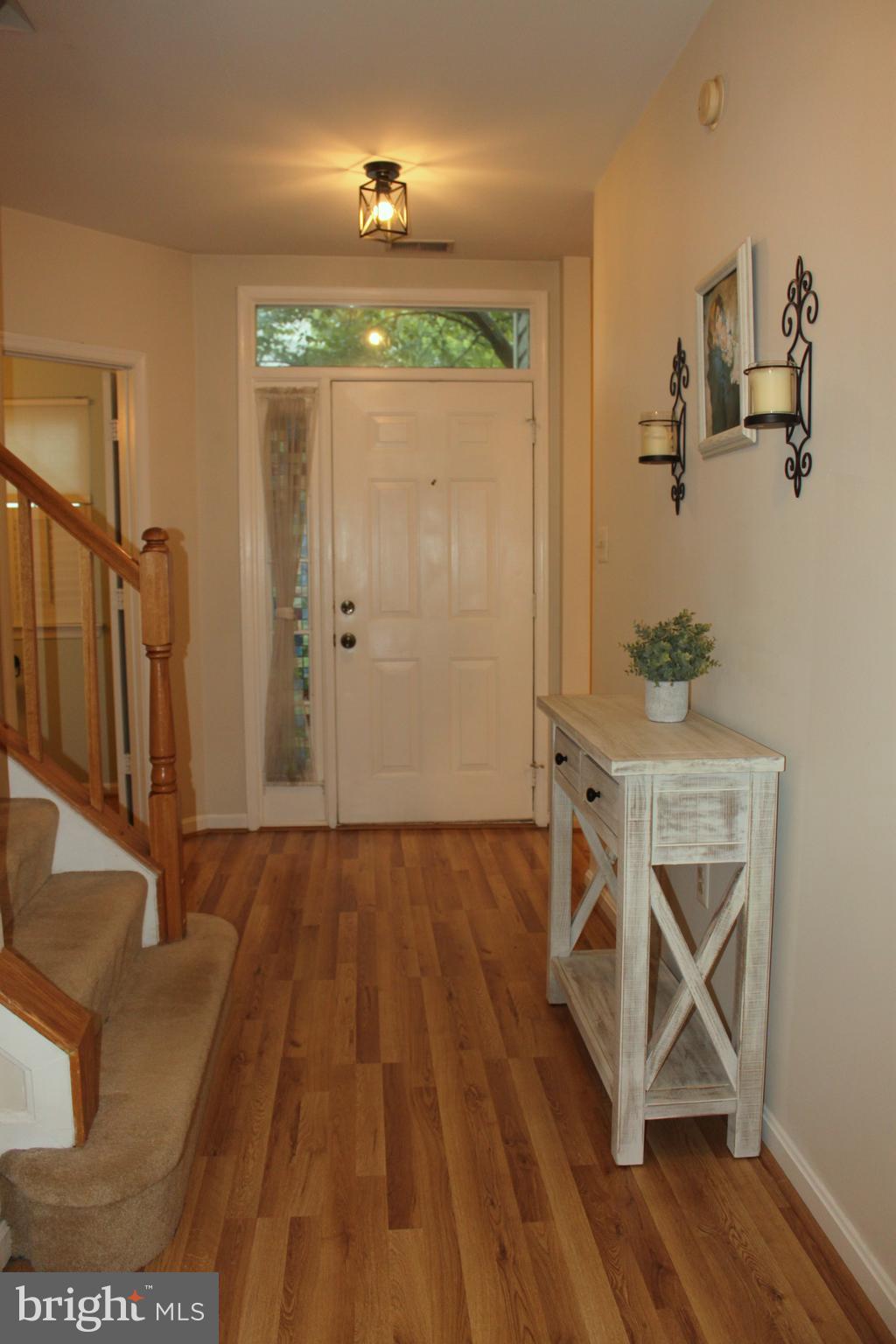 LIFESTYLE AT SULLY STATION - Residential