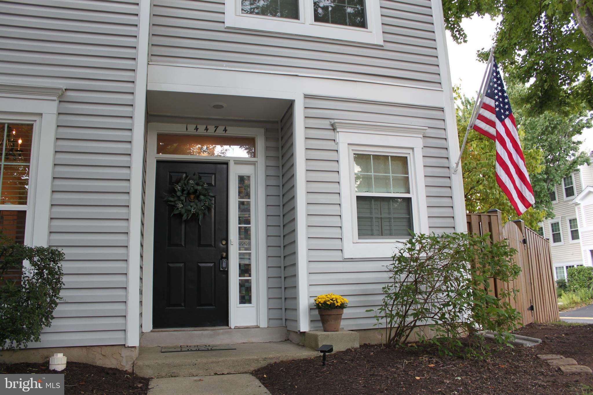 LIFESTYLE AT SULLY STATION - Residential