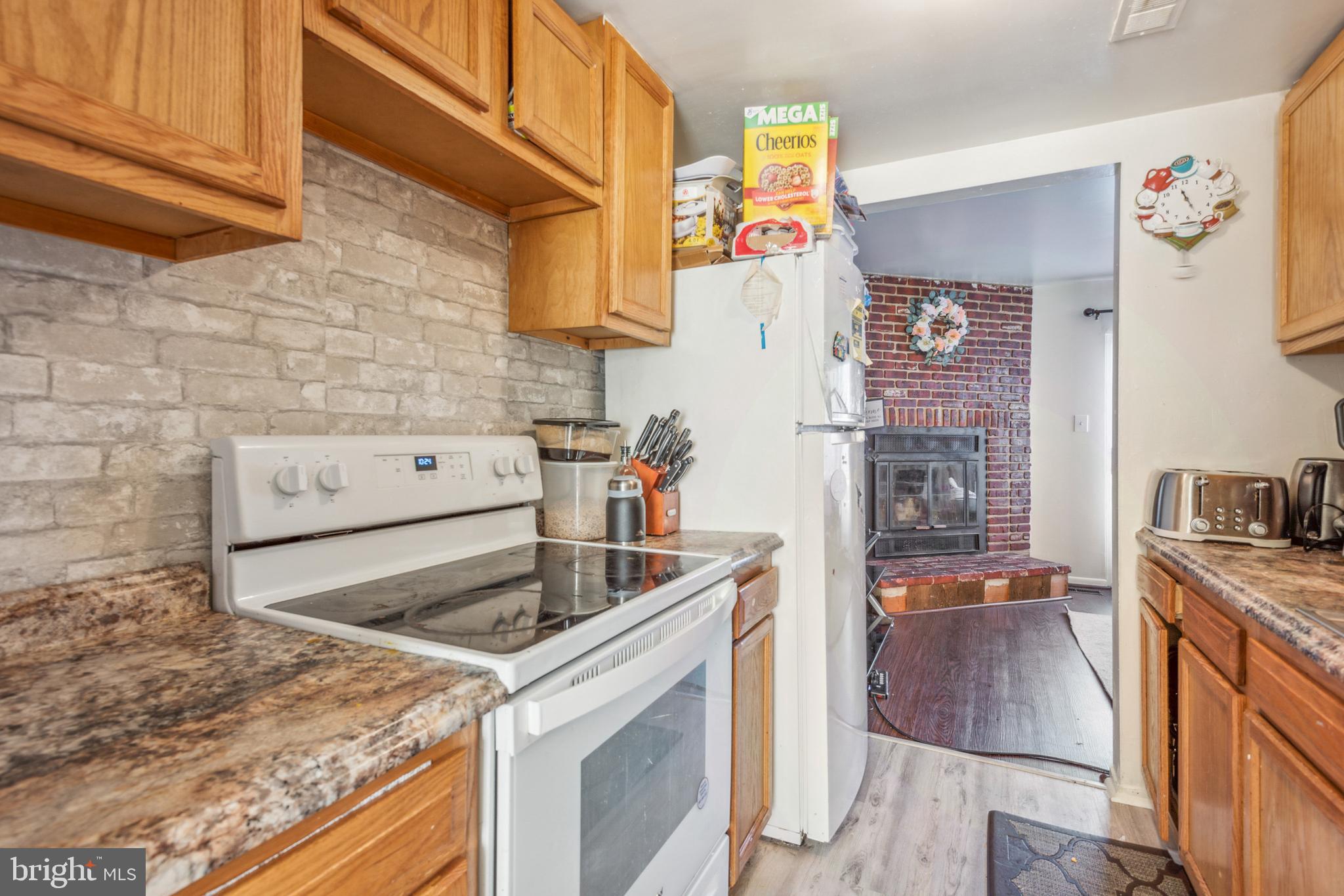 SPRING MEADOWS CONDO - Residential