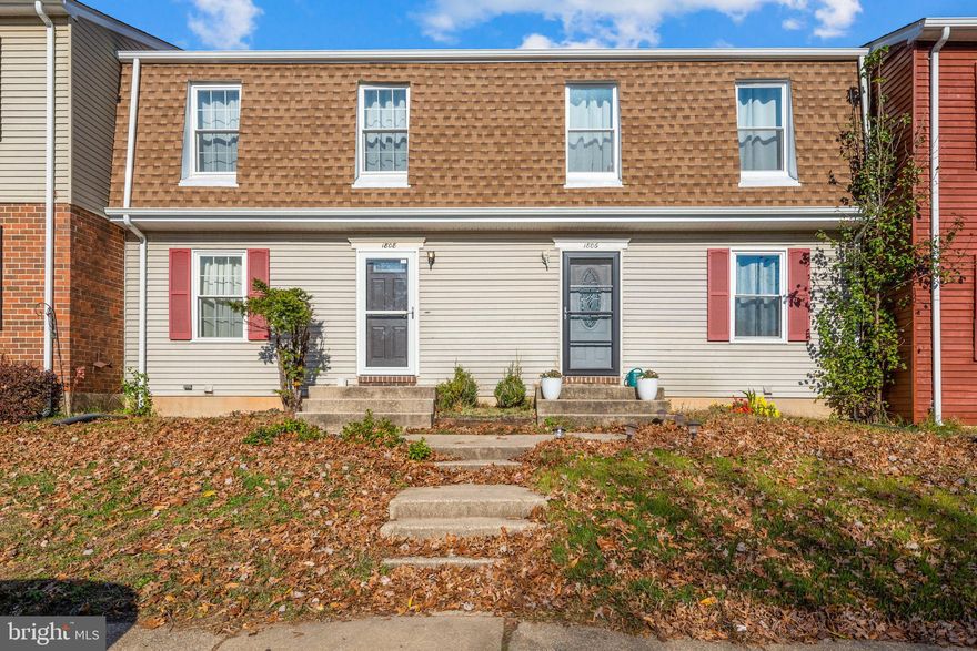 Welcome to your new home. This well cared for home awaits its new owner.  The perfect oasis after a long day.  Great to relax with plenty of room to entertain.  Come see this wonderful home in person and make it yours.