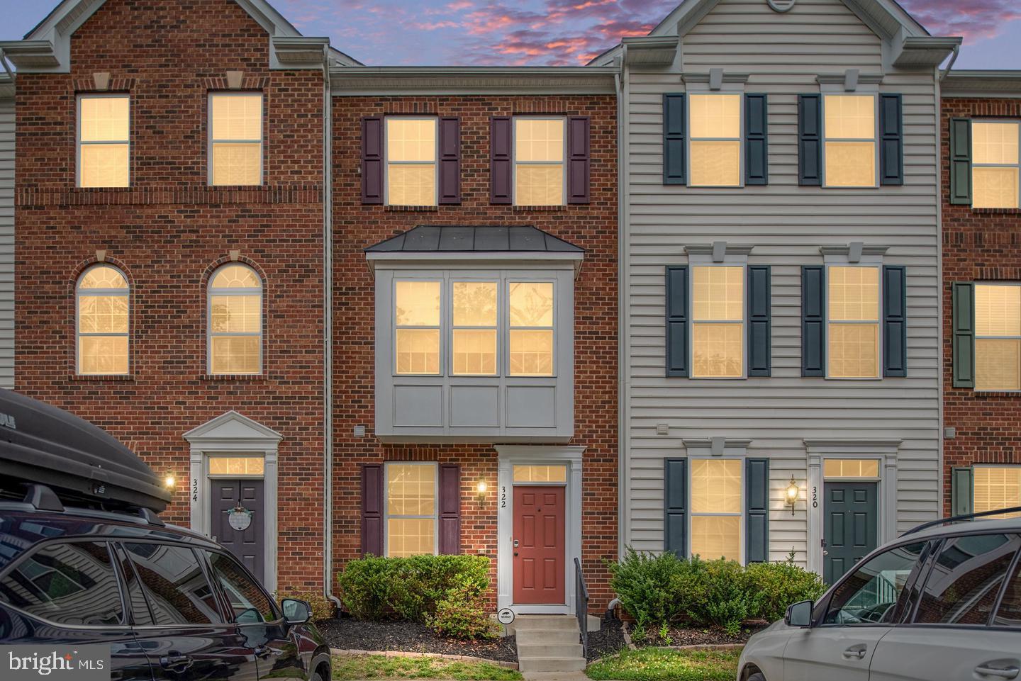 Move‑in ready and ideally located, this newer brick‑front townhouse boasts 3 bedrooms and 3 full baths across three finished levels. The open main floor flows to a gourmet kitchen and upper‑level laundry, while the lower level adds a private suite and rec room with walk‑out access. Enjoy low HOA dues, community pool and clubhouse access, and proximity to commuter routes. A smart value and stylish choice in Fredericksburg!