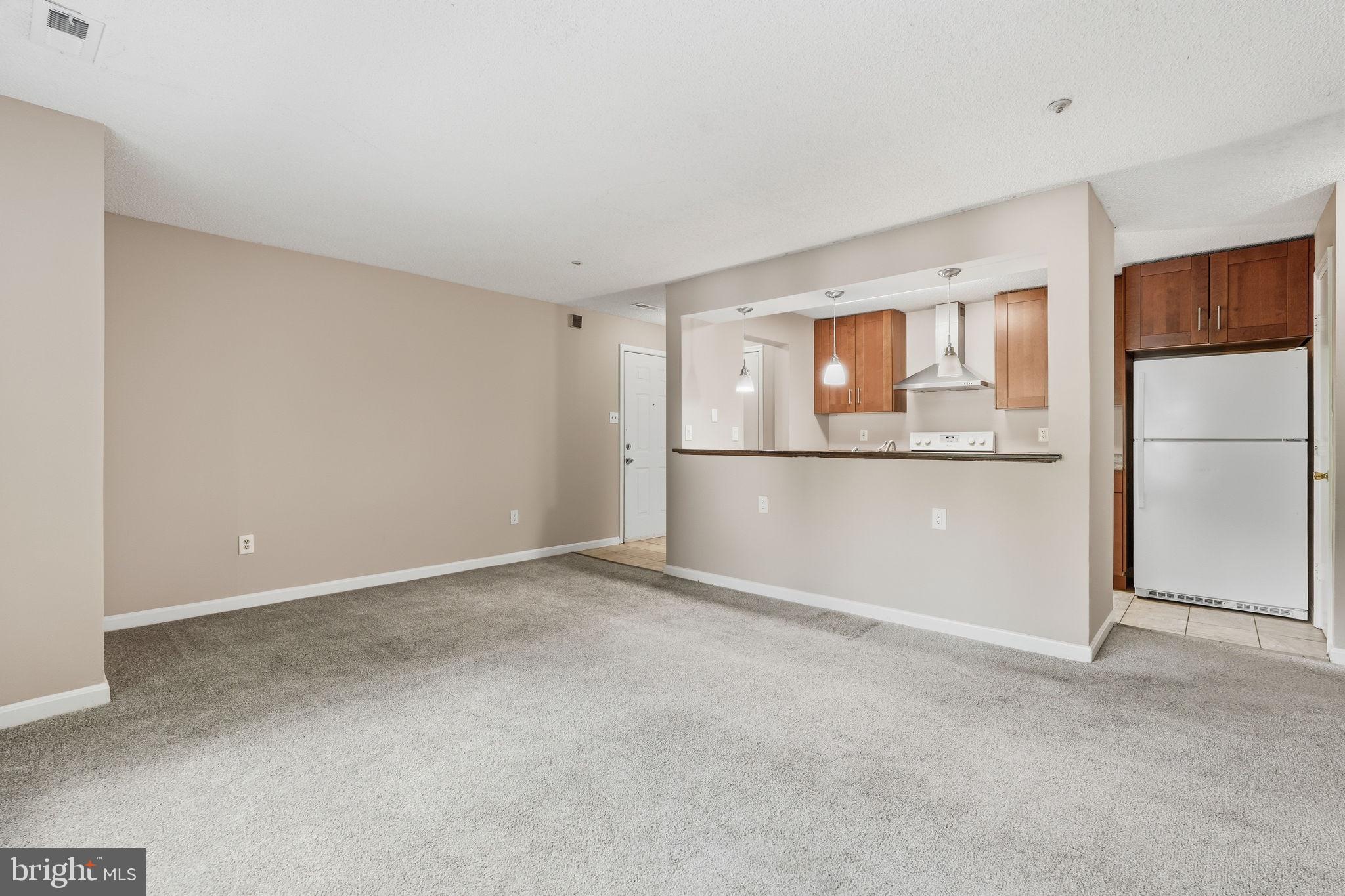 WINTERGATE AT LONGMEAD CROSSING - Residential