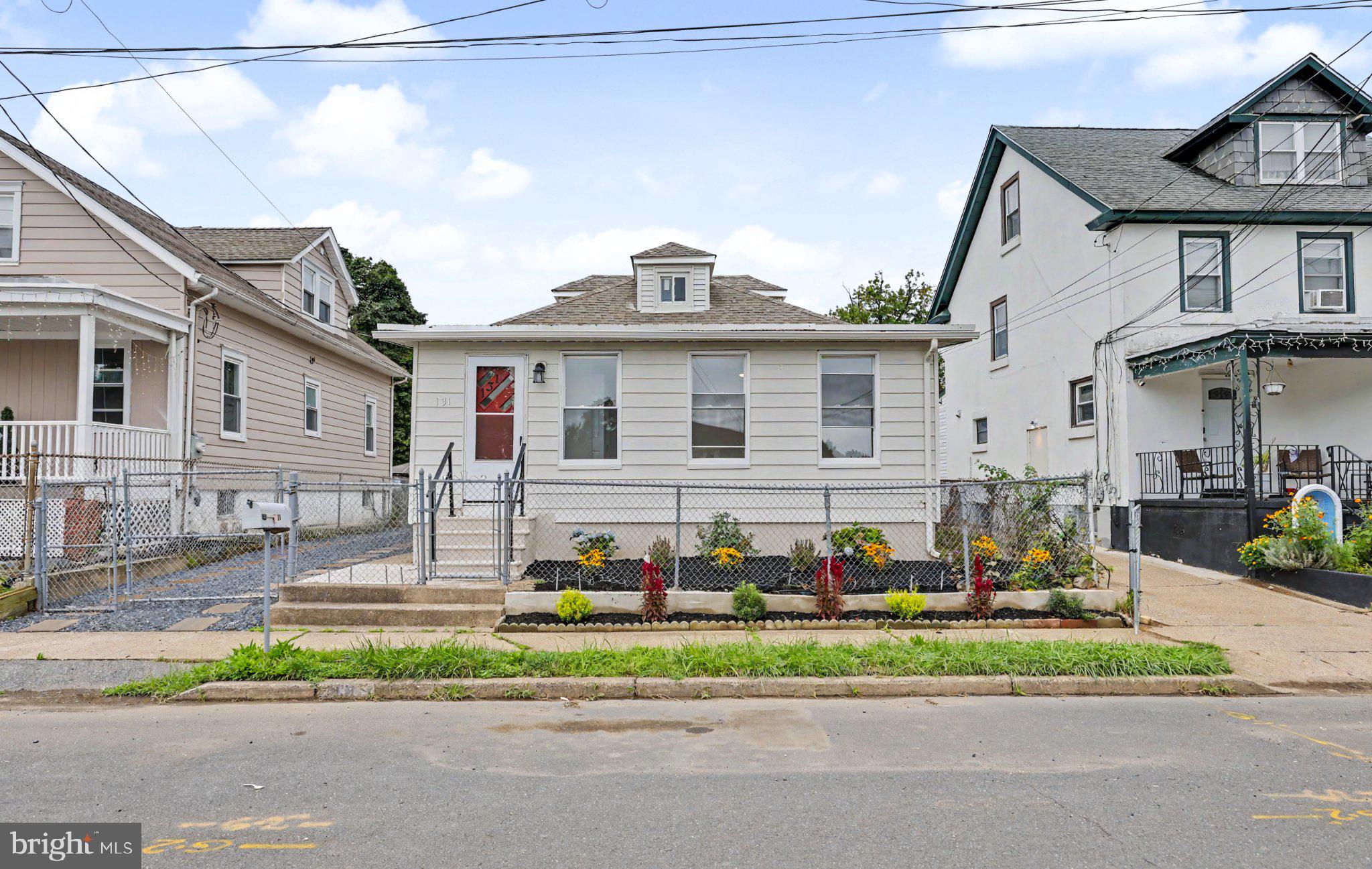 131 HAZEL AVENUE