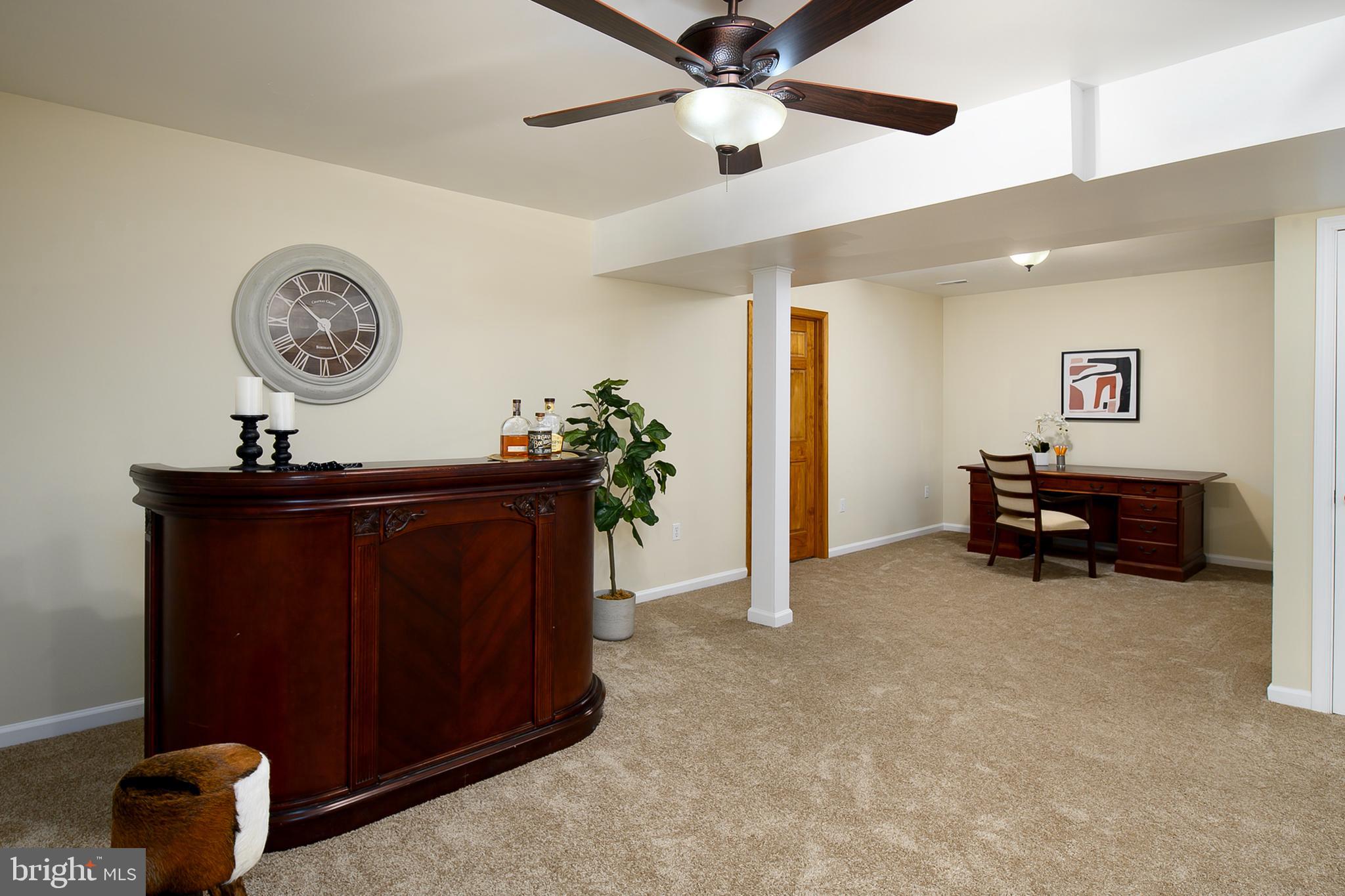 GREEN ACRES - Residential