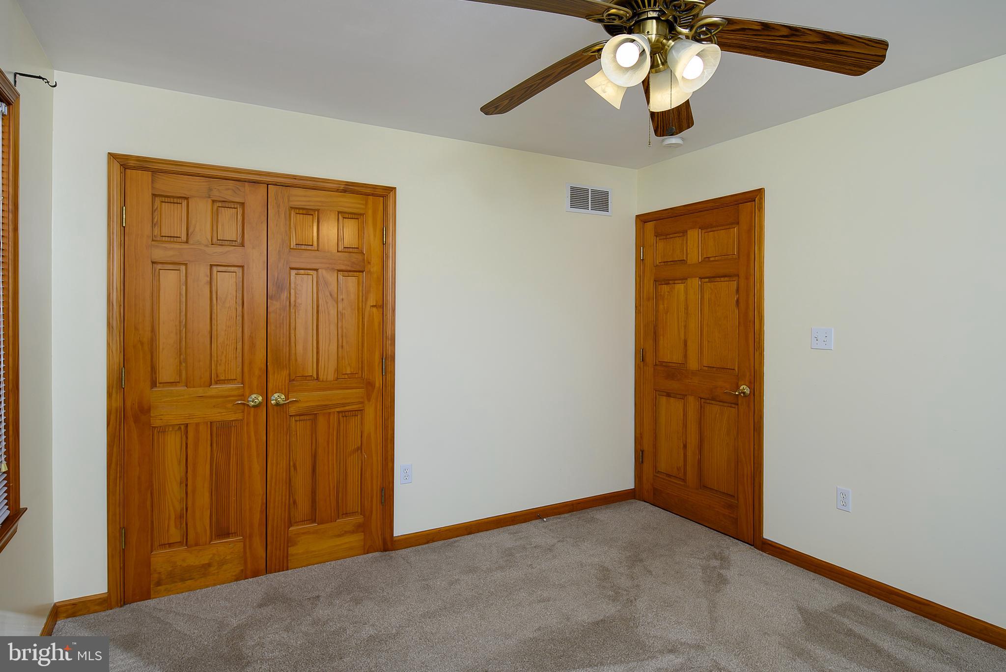 GREEN ACRES - Residential