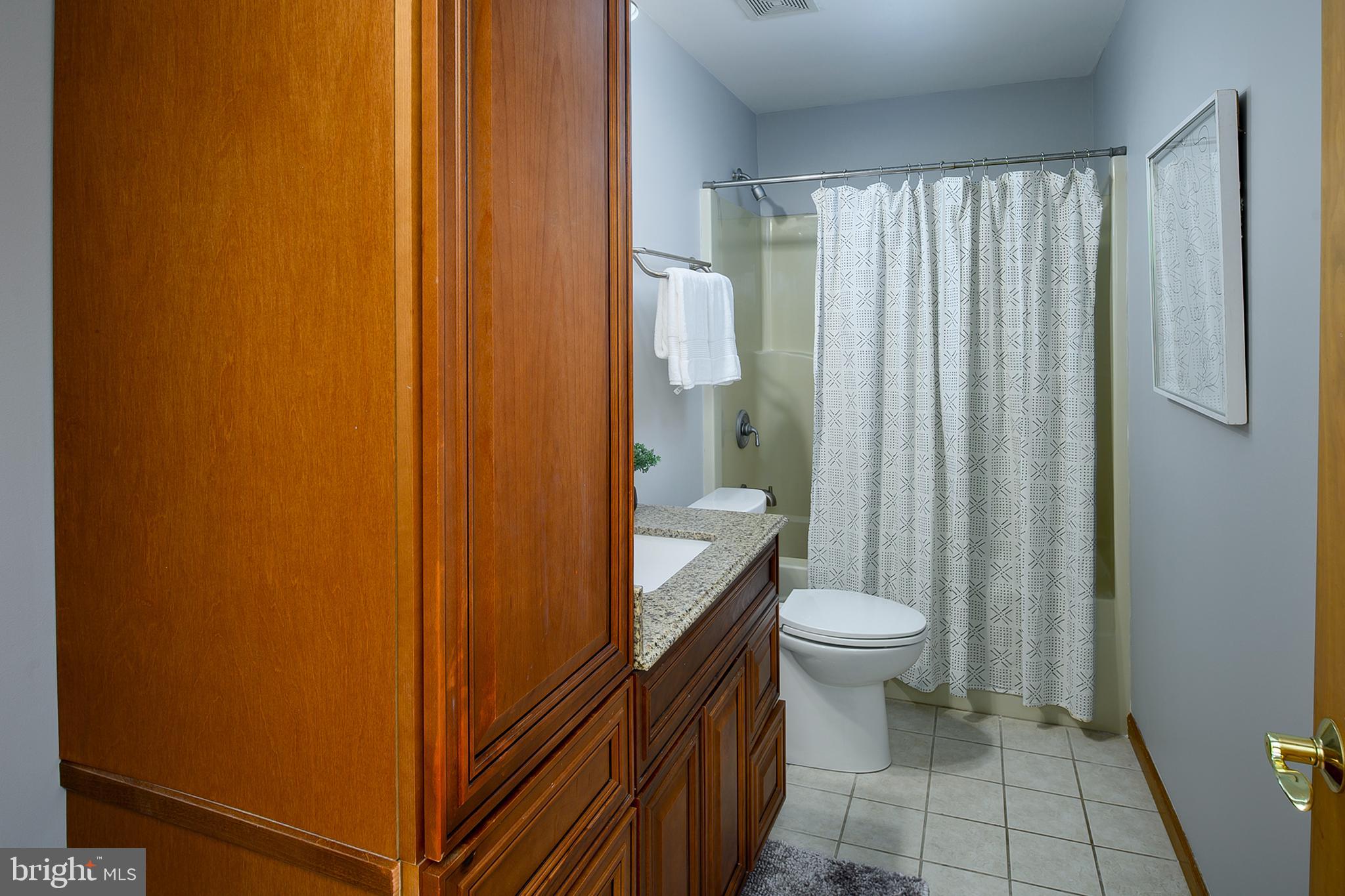 GREEN ACRES - Residential