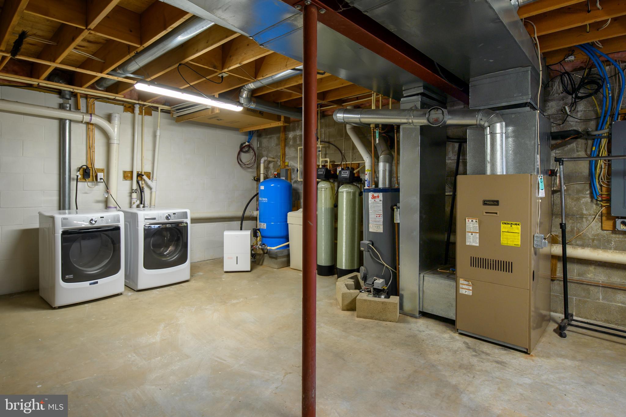 GREEN ACRES - Residential