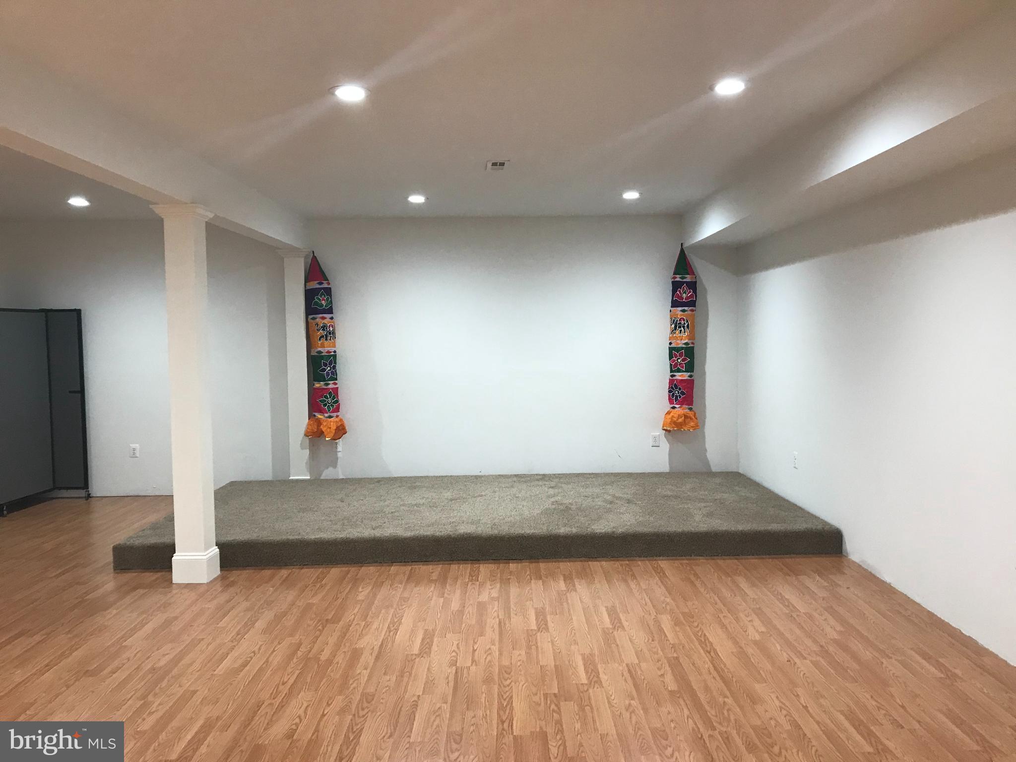 1323 SHEPARD DRIVE I