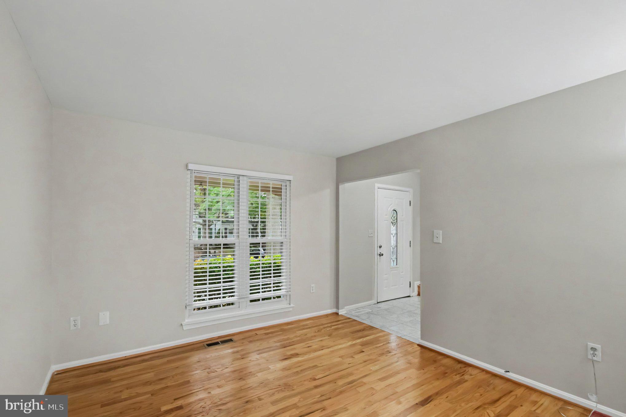 19326 HOTTINGER CIRCLE