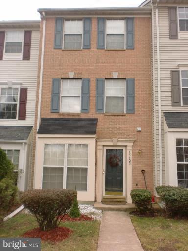 FAIR LAKES LAND BAY - Residential Lease