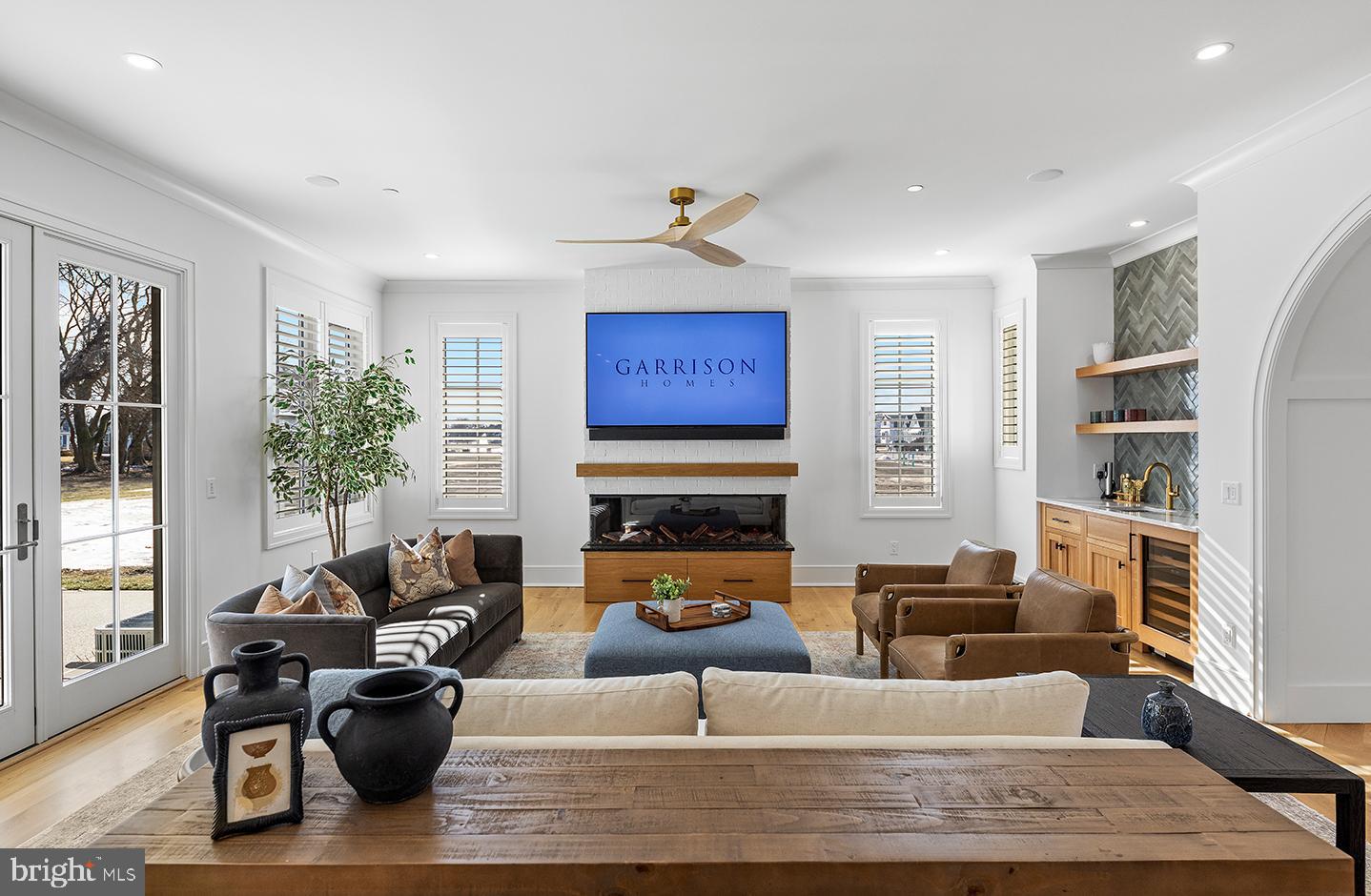 OLDE TOWN - Residential