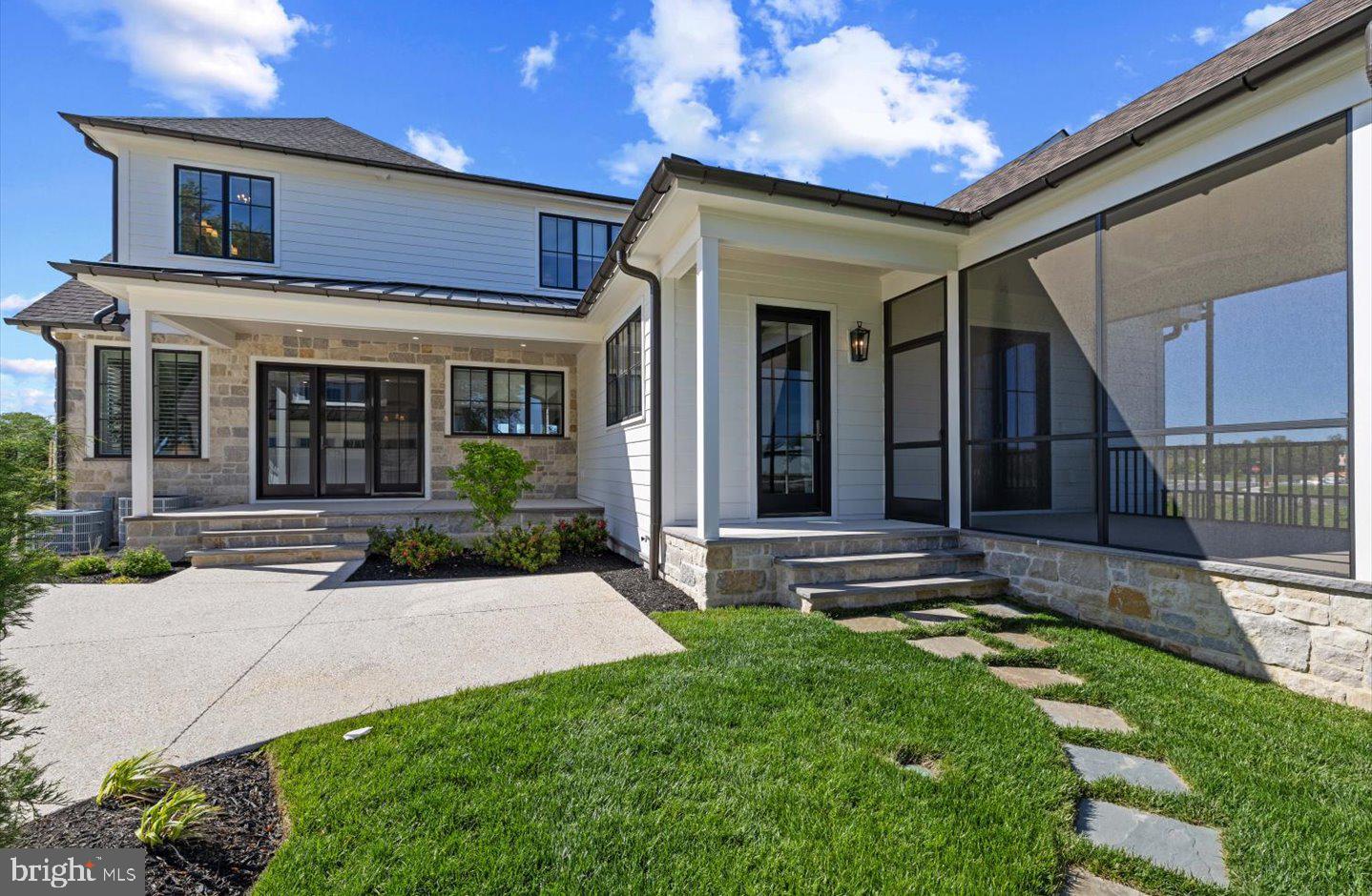 OLDE TOWN - Residential