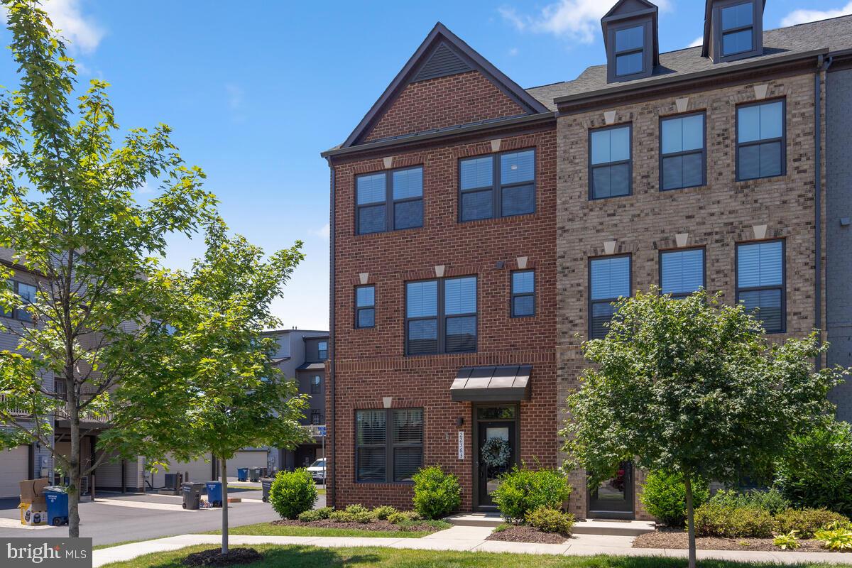 WESTMOORE AT MOOREFIELD - Residential Lease