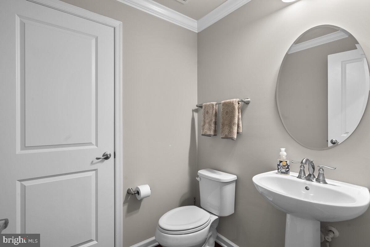 WESTMOORE AT MOOREFIELD - Residential Lease