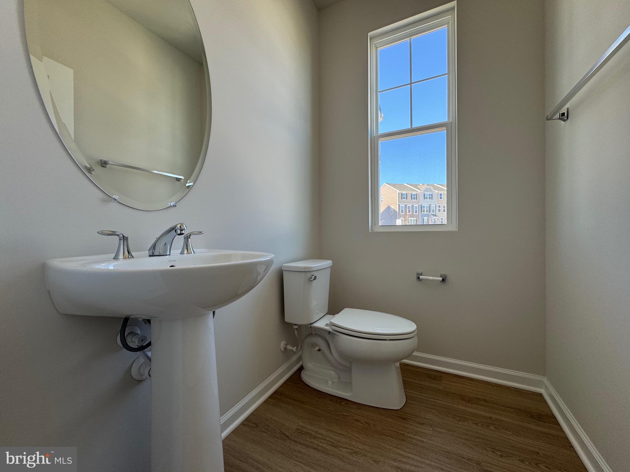 PRESIDENTS POINTE - Residential