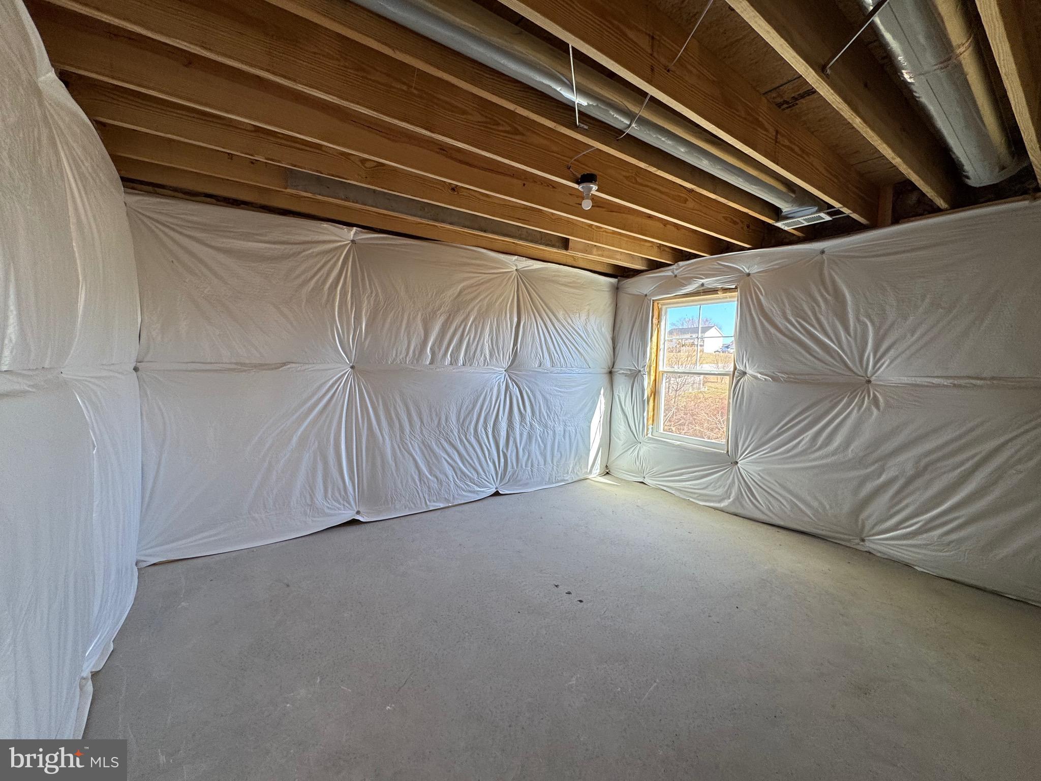 PRESIDENTS POINTE - Residential