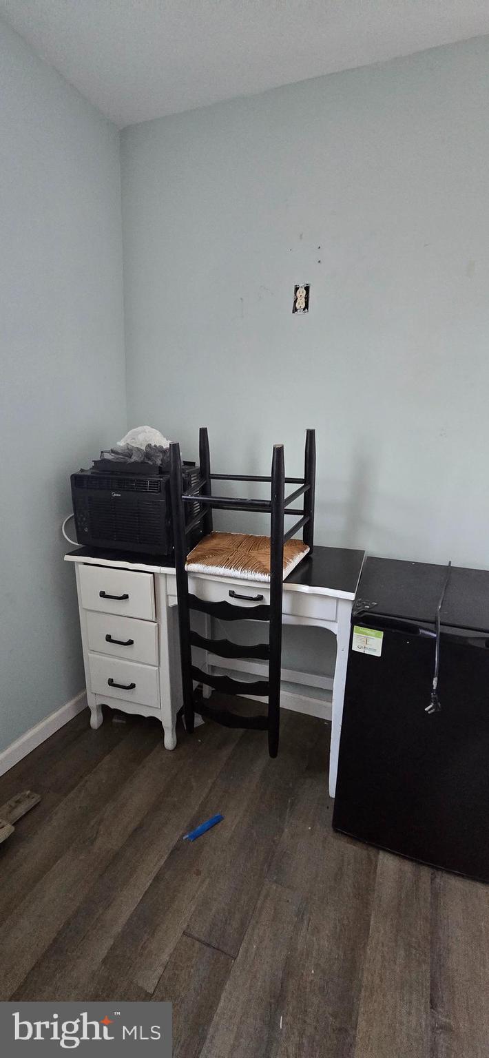 LANCASTER - Residential