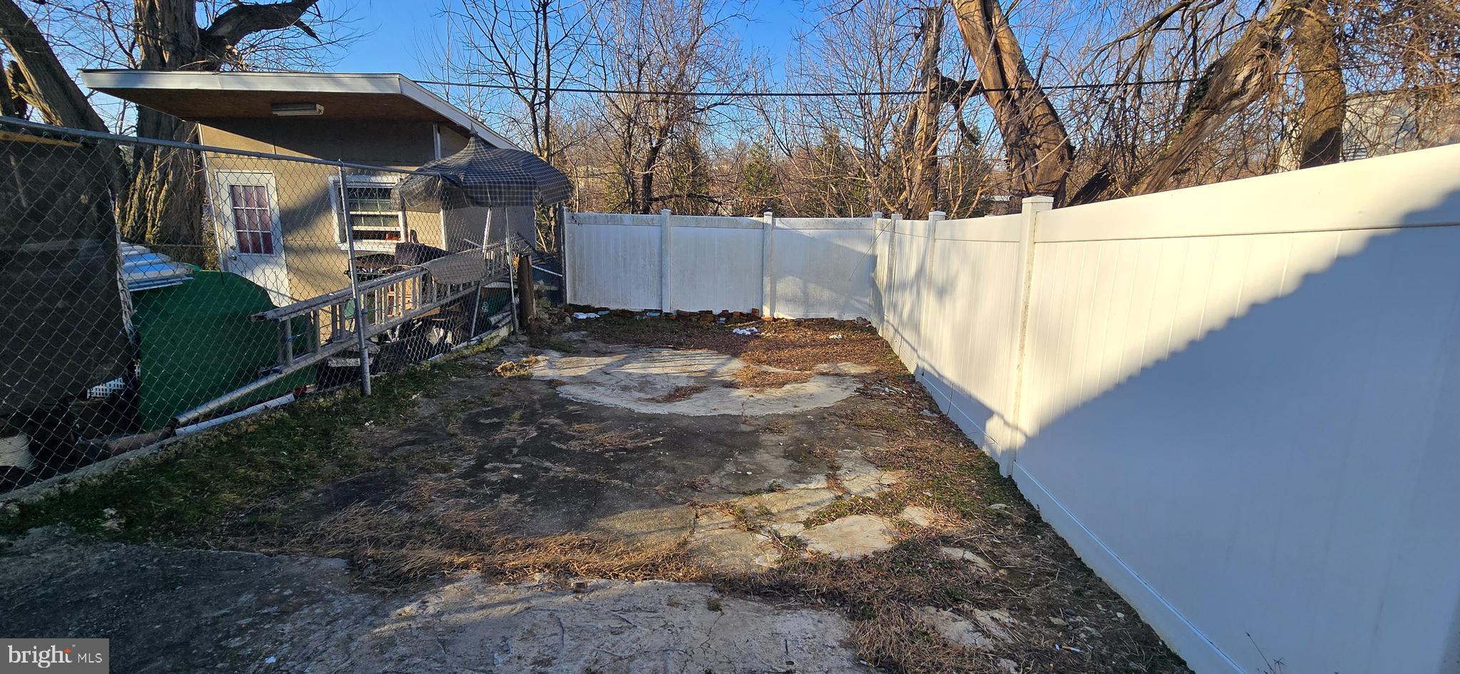 LANCASTER - Residential