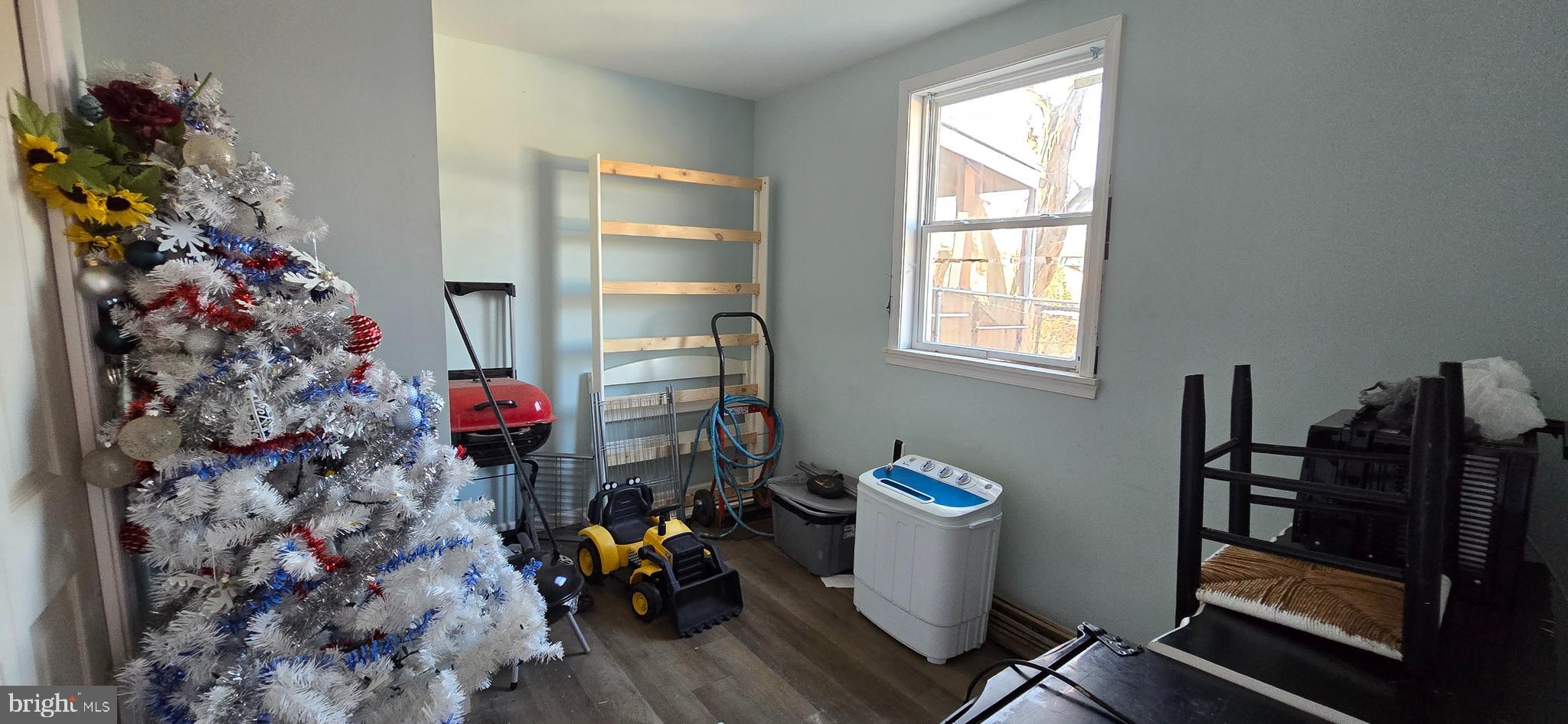 LANCASTER - Residential