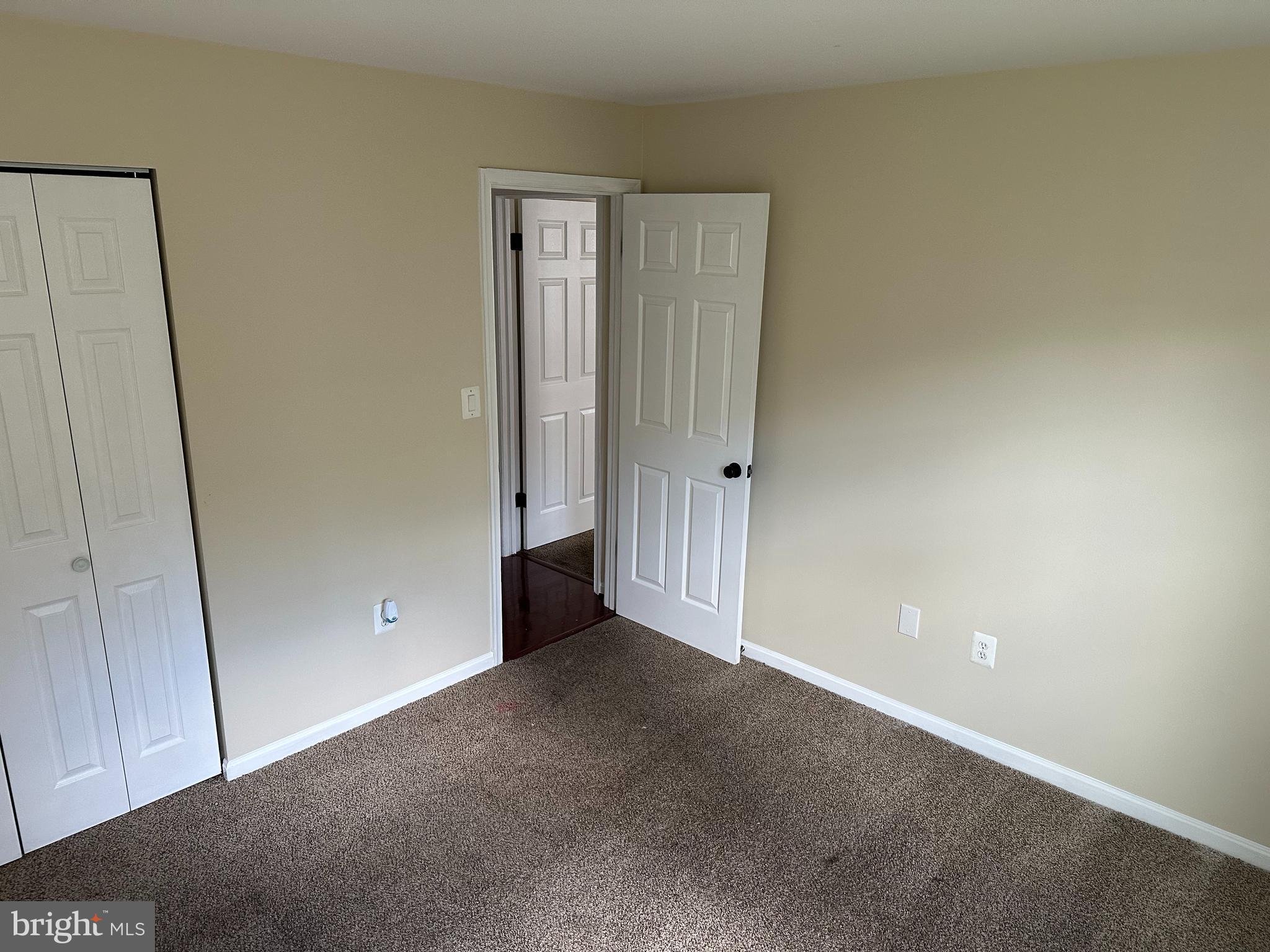 CROMWELL FOUNTAIN - Residential Lease