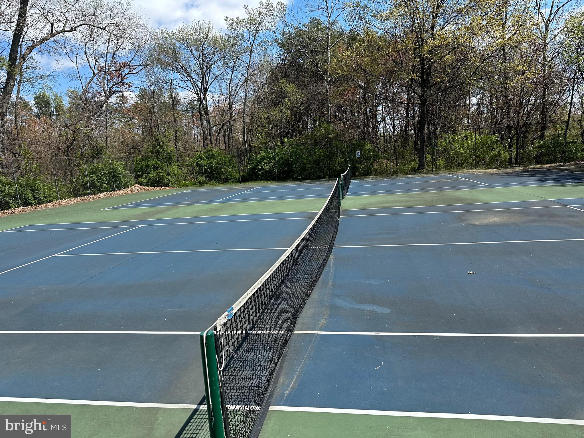 CROMWELL FOUNTAIN - Residential Lease