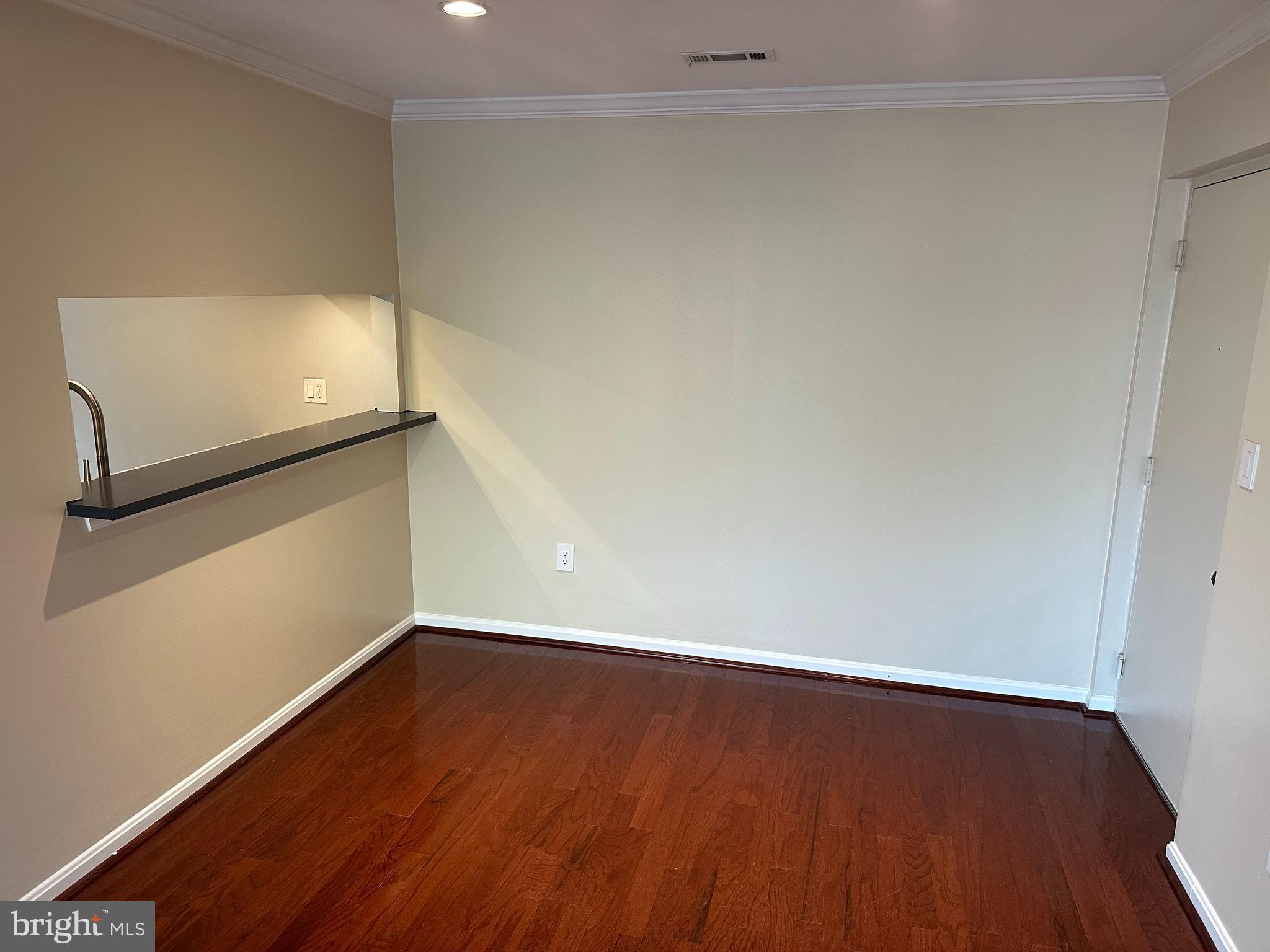 CROMWELL FOUNTAIN - Residential Lease