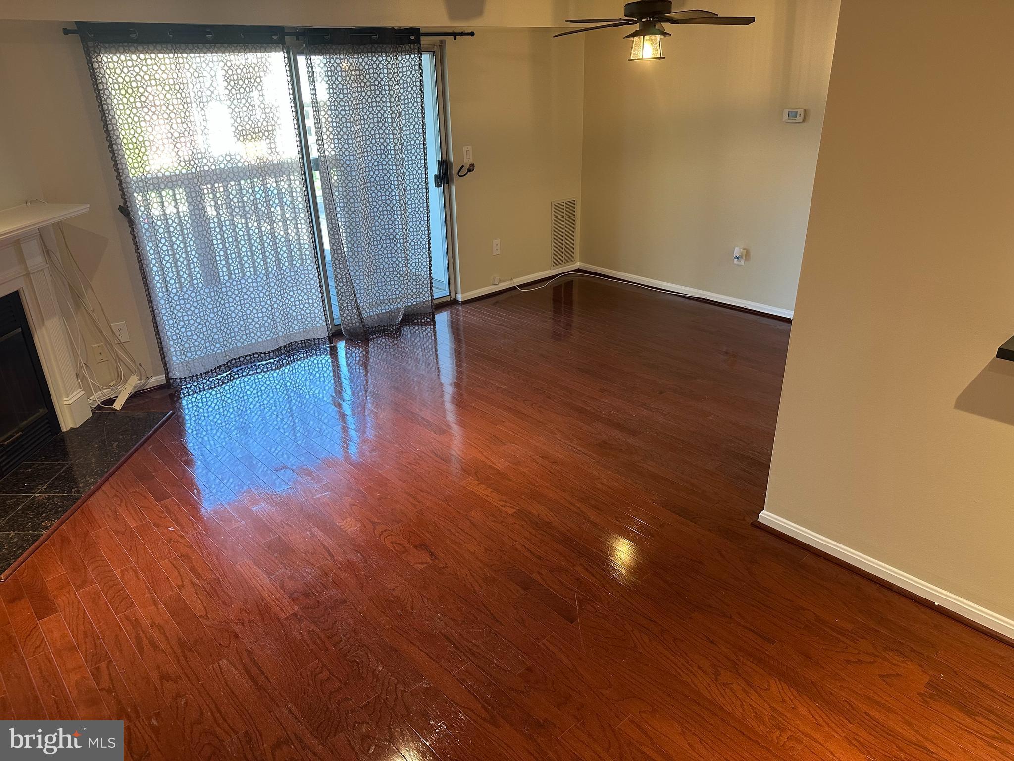 CROMWELL FOUNTAIN - Residential Lease