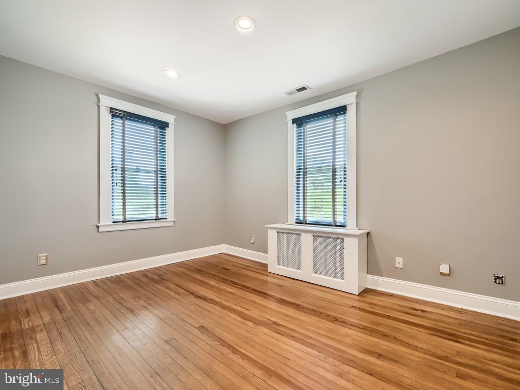 CARNEY - Residential Lease