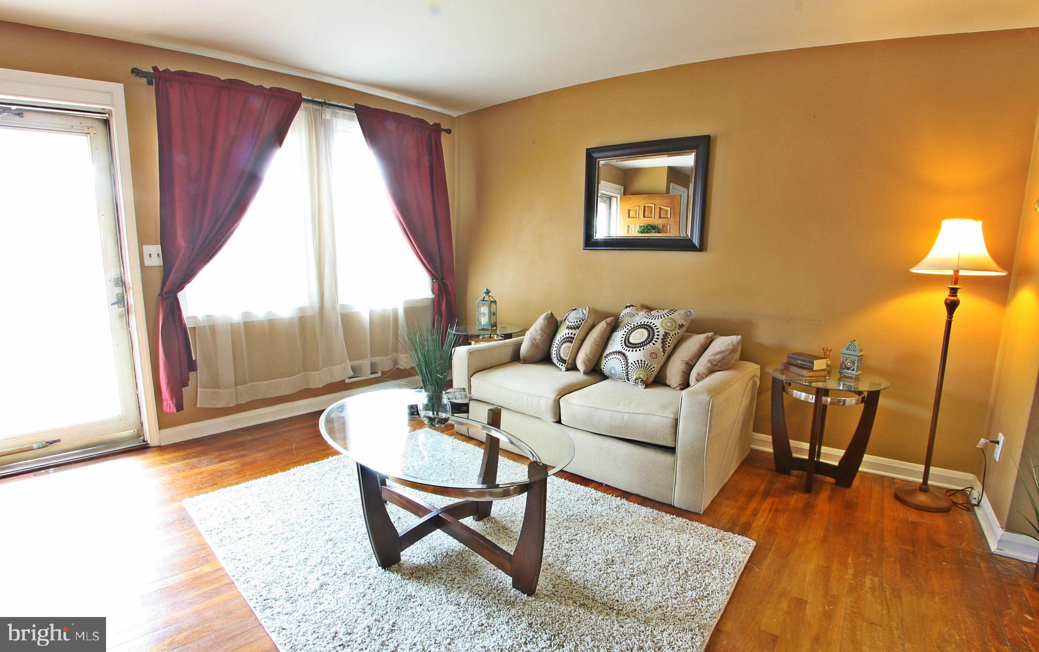 EASTWOOD - Residential