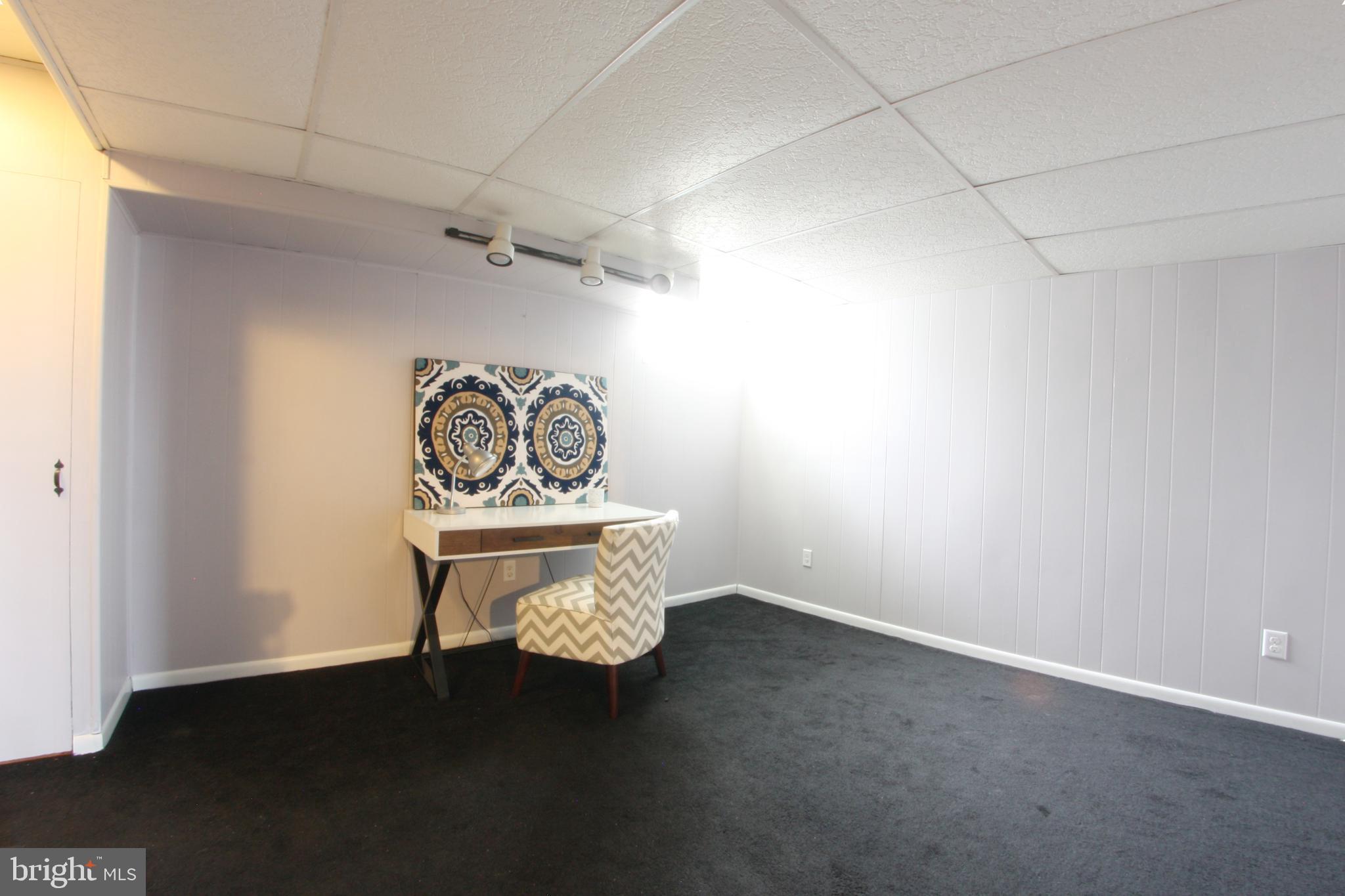 EASTWOOD - Residential